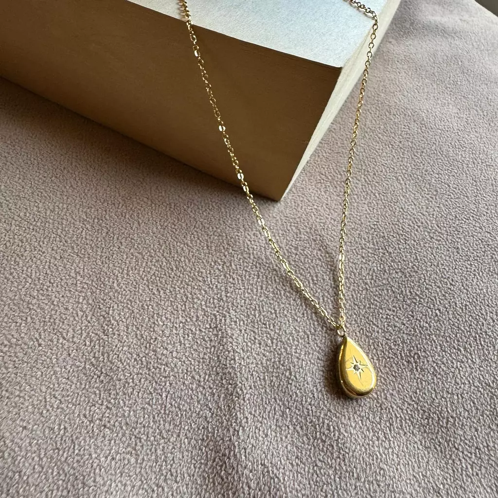 Drop Necklace