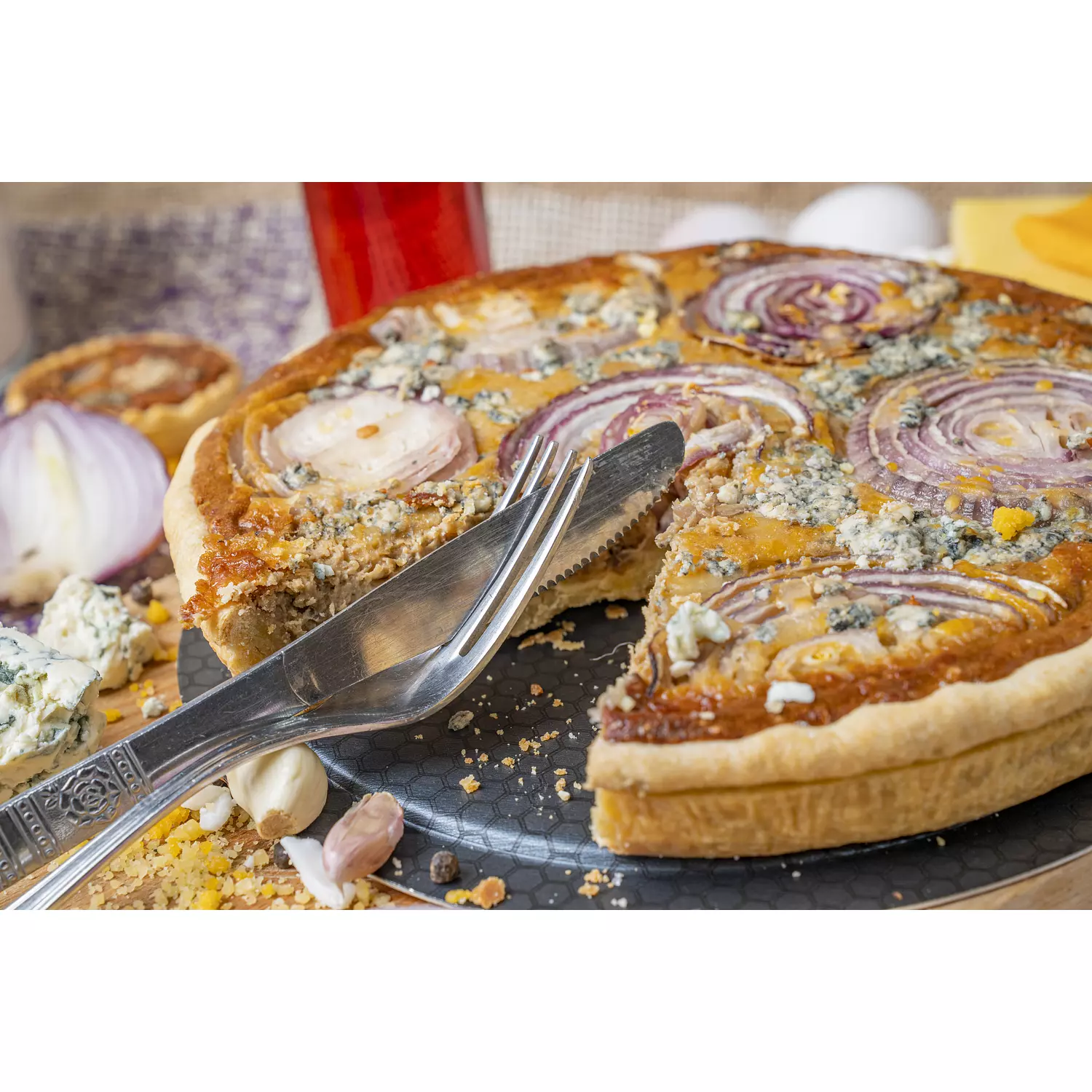 Caramelised Red Onion and Blue Cheese Quiche 3