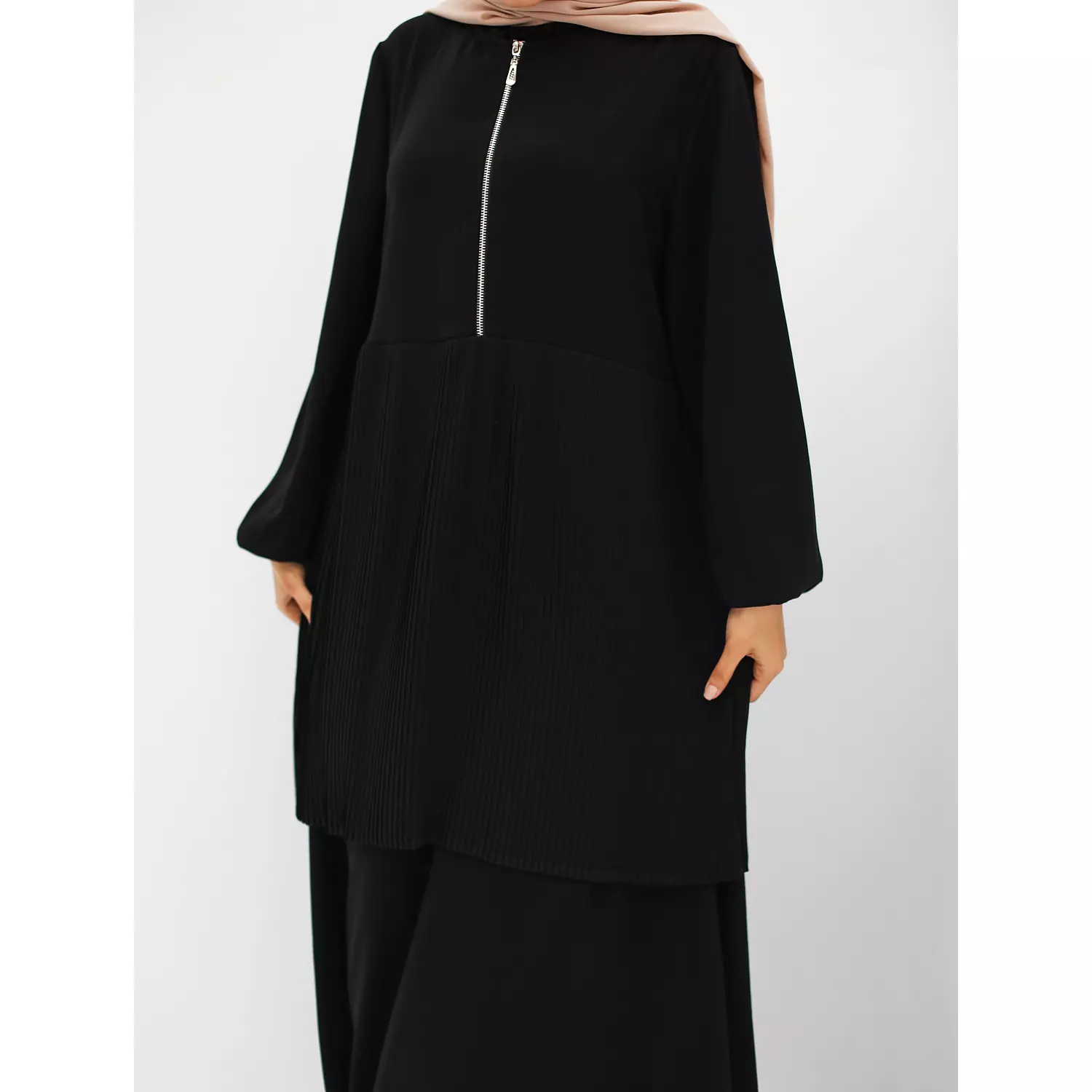 Chiffon Pleated Peplum Abaya 3