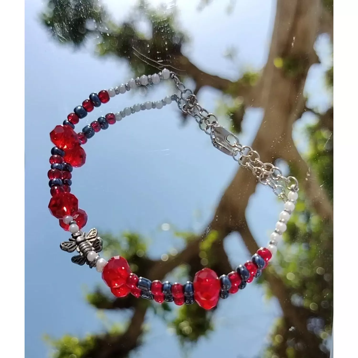 🥰 Red Recycle Bracelet  hover image