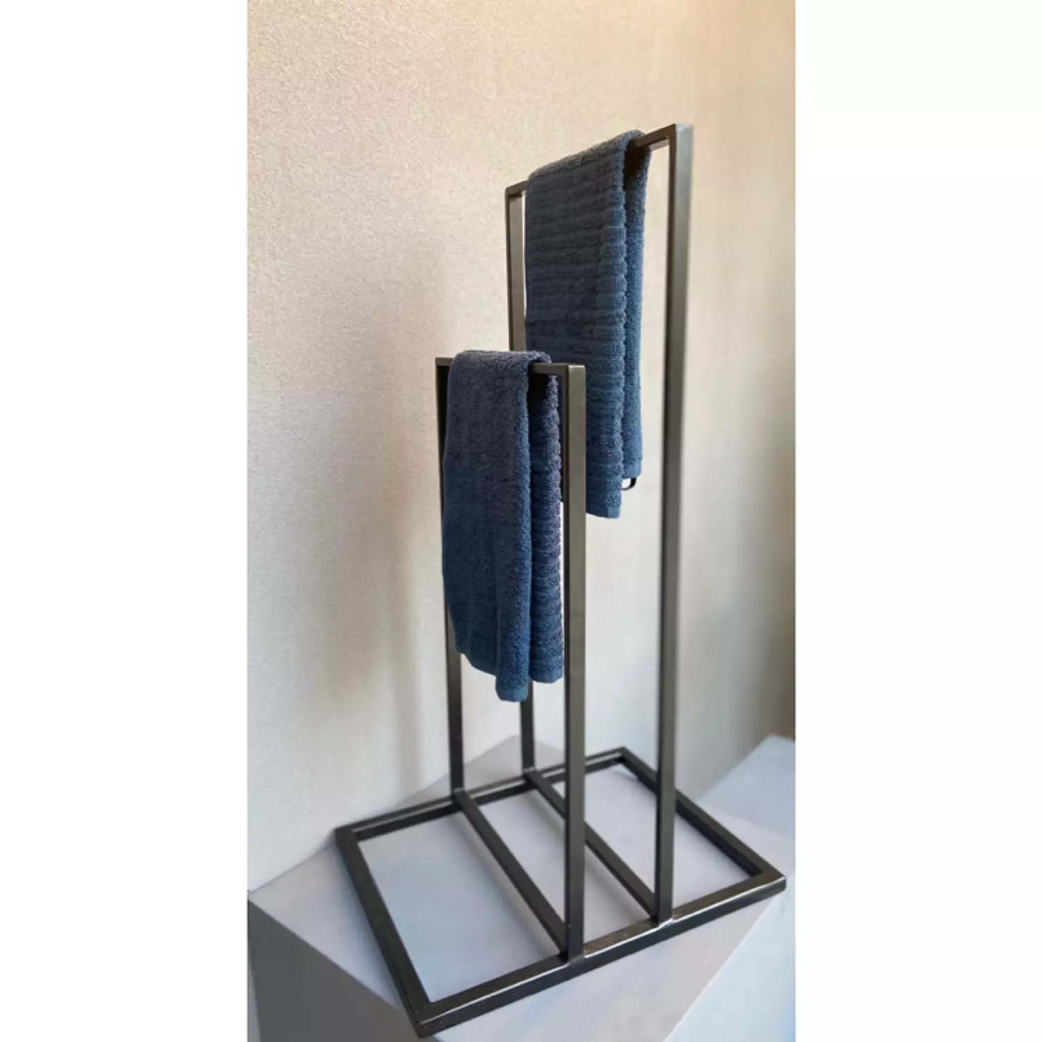 Double Hanger Towel Rack “Metal” 1