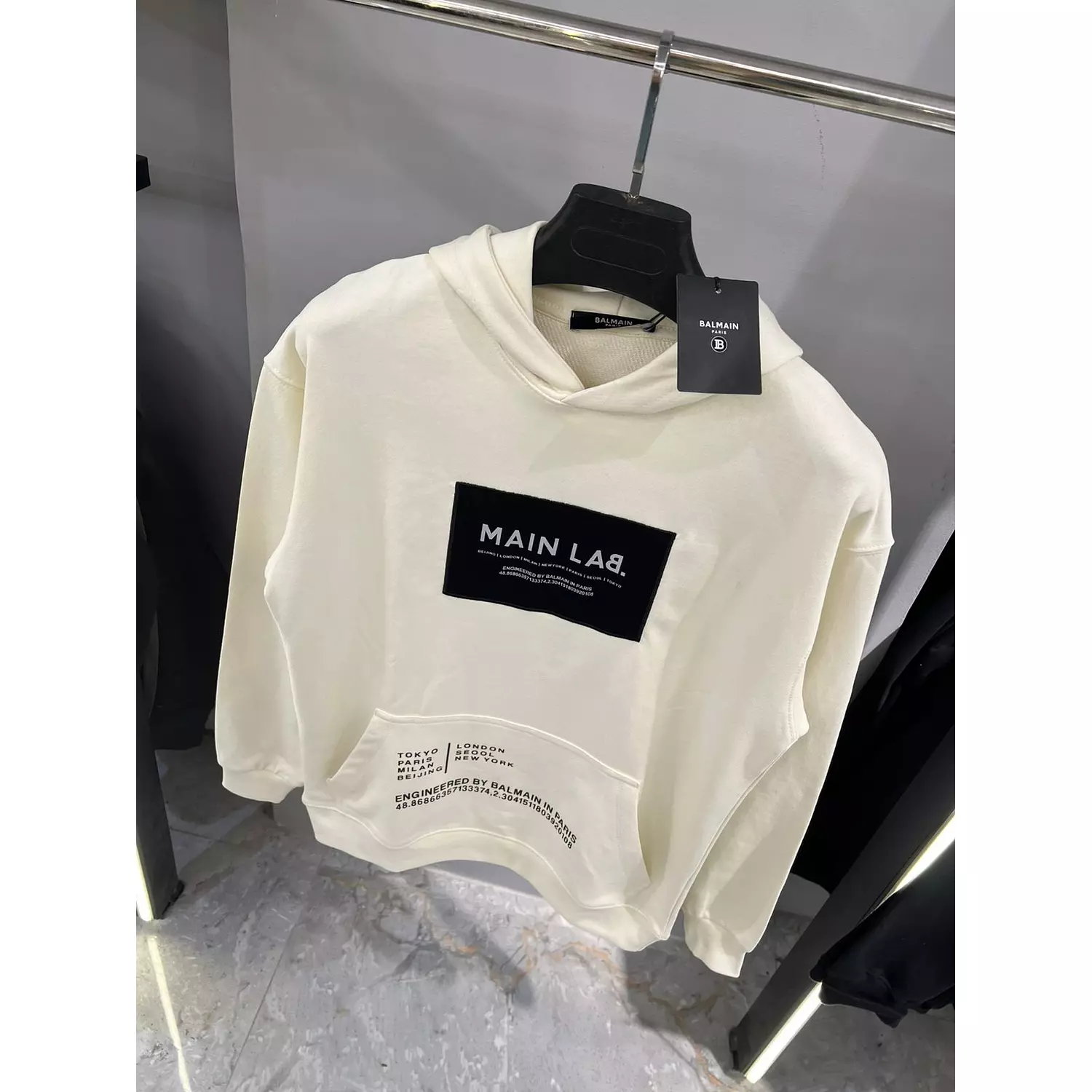 BALMAIN PARIS HOODIE /998 1