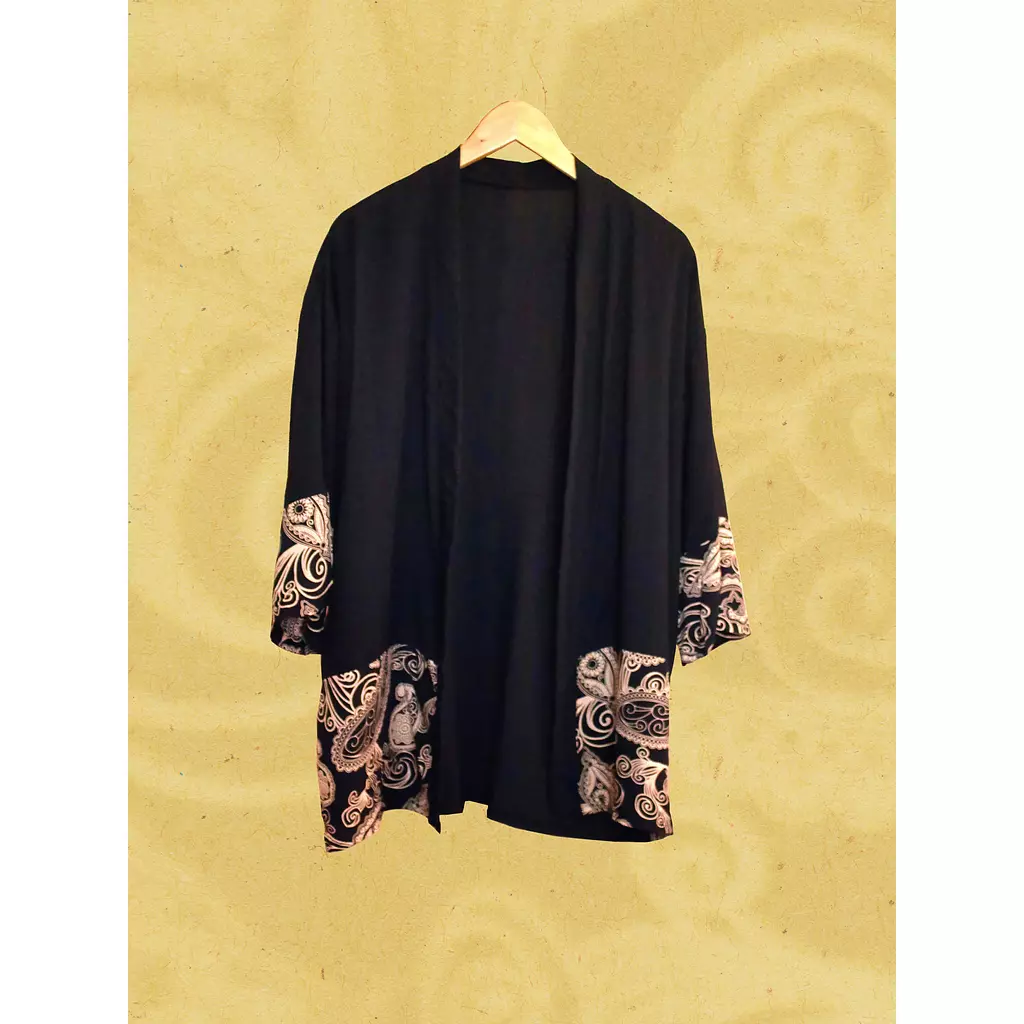 Black Kimono w/Patched Wave Beige Patterns