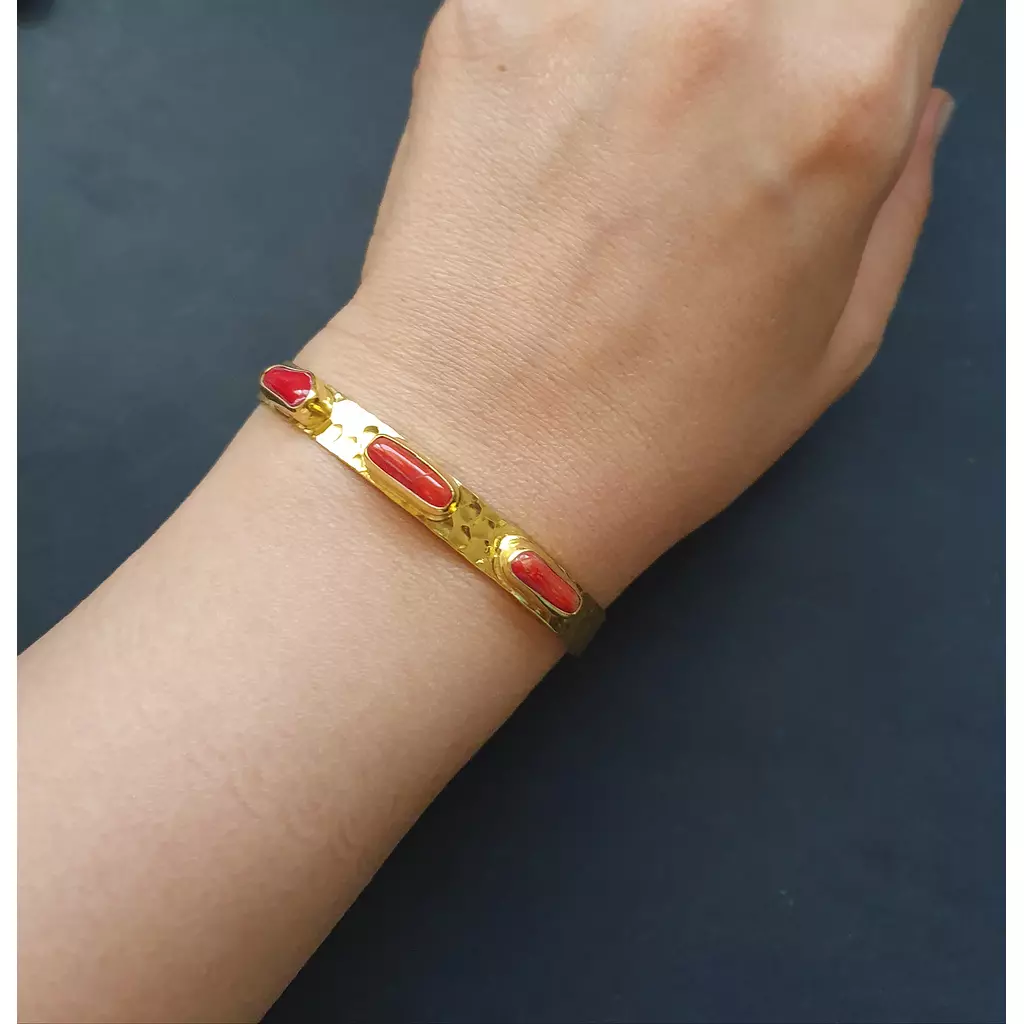 Gold plated bangle