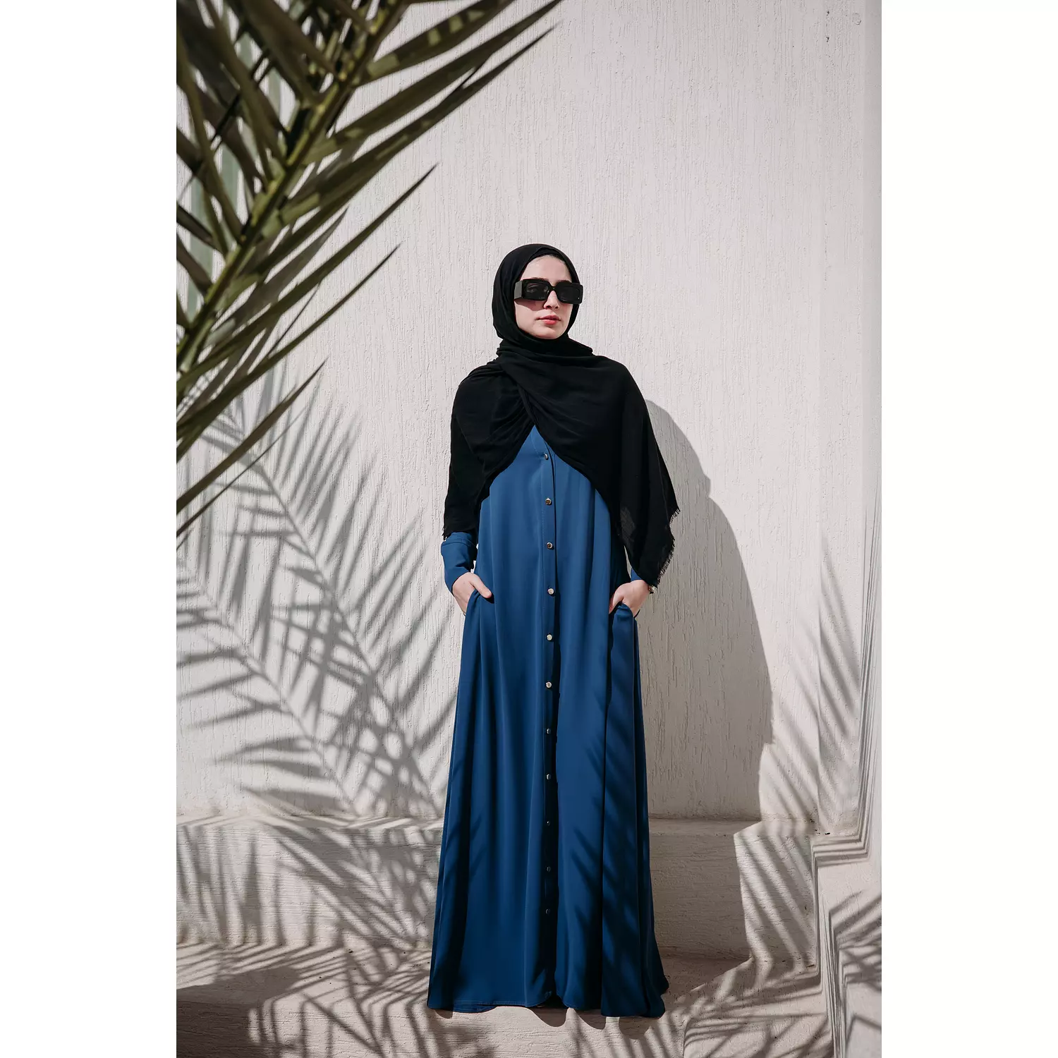 Cloche Abaya in Blue 0