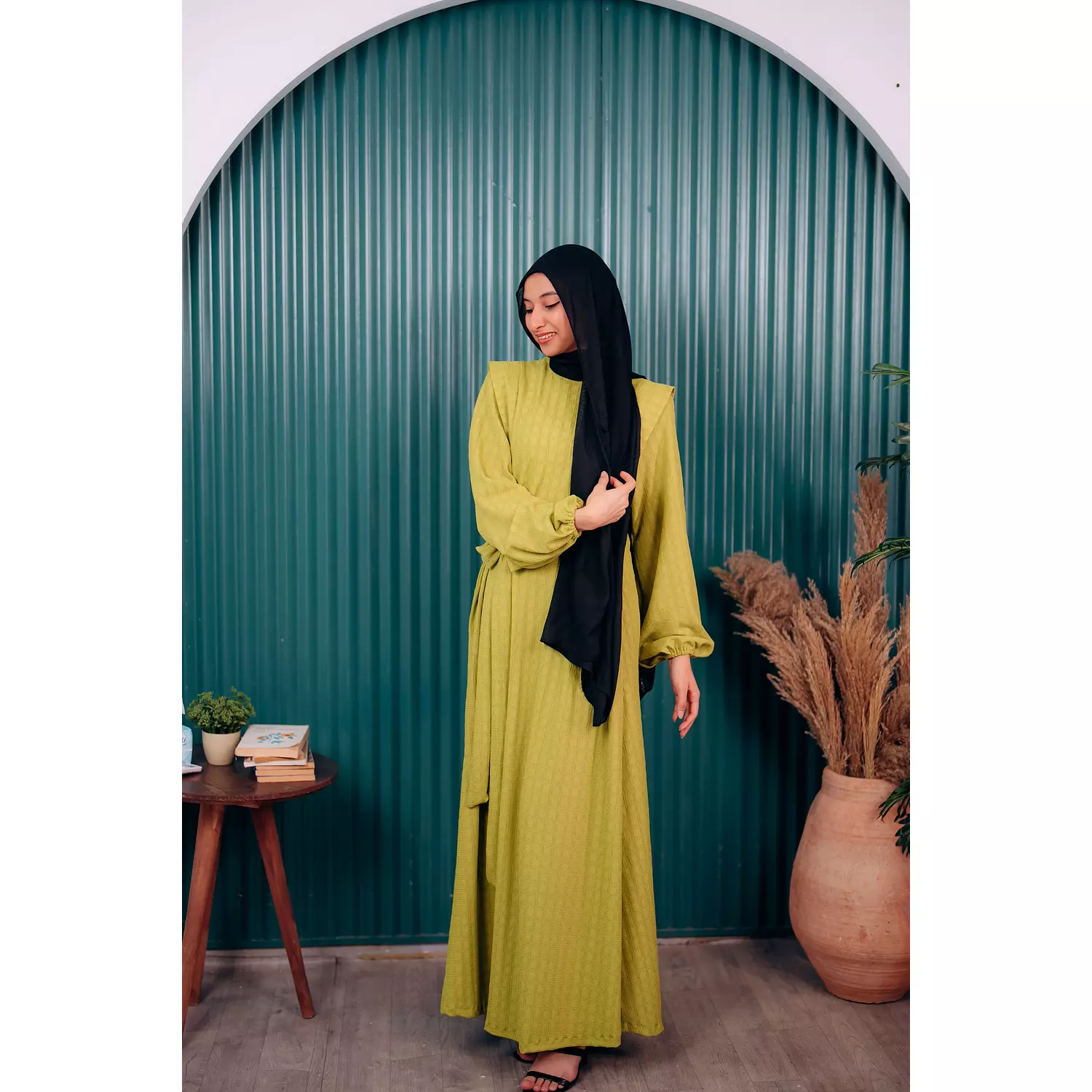 Zahraa Dress 6