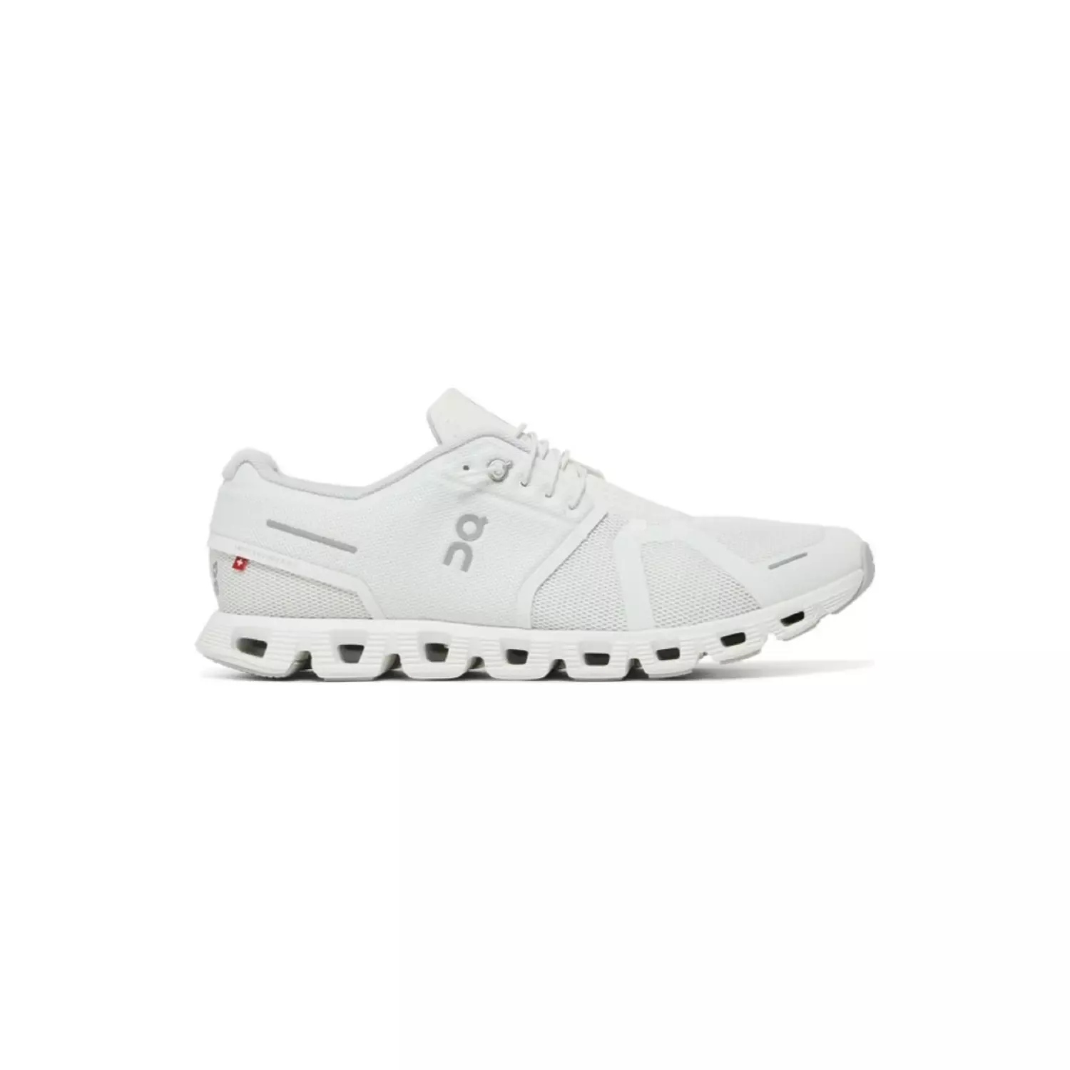 Cloud 5 'Ice White' hover image