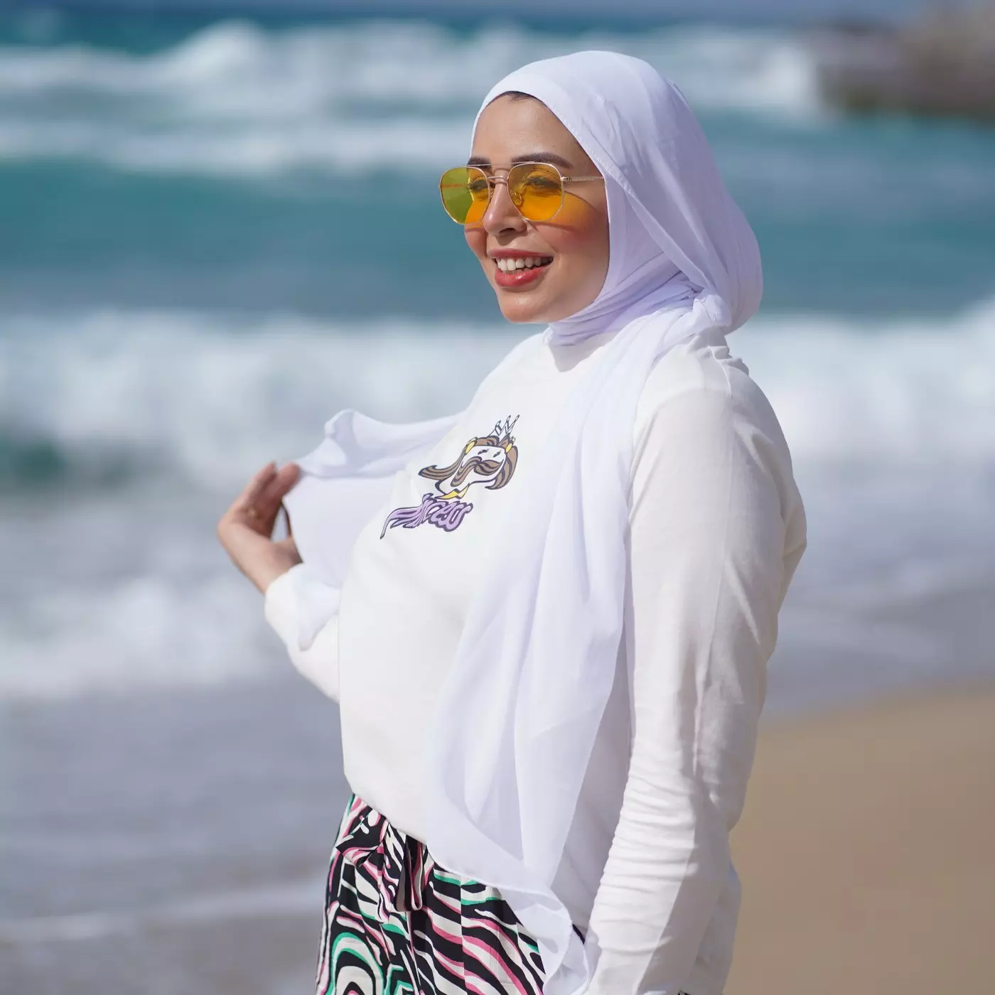 <p><span style="color: rgb(120, 86, 63)">Hijab with Neck Cover</span></p>