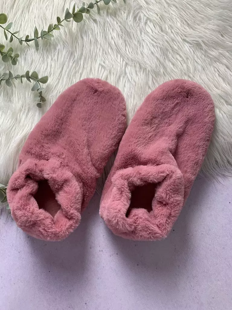 Cozy fur slippers from Primark 40/41