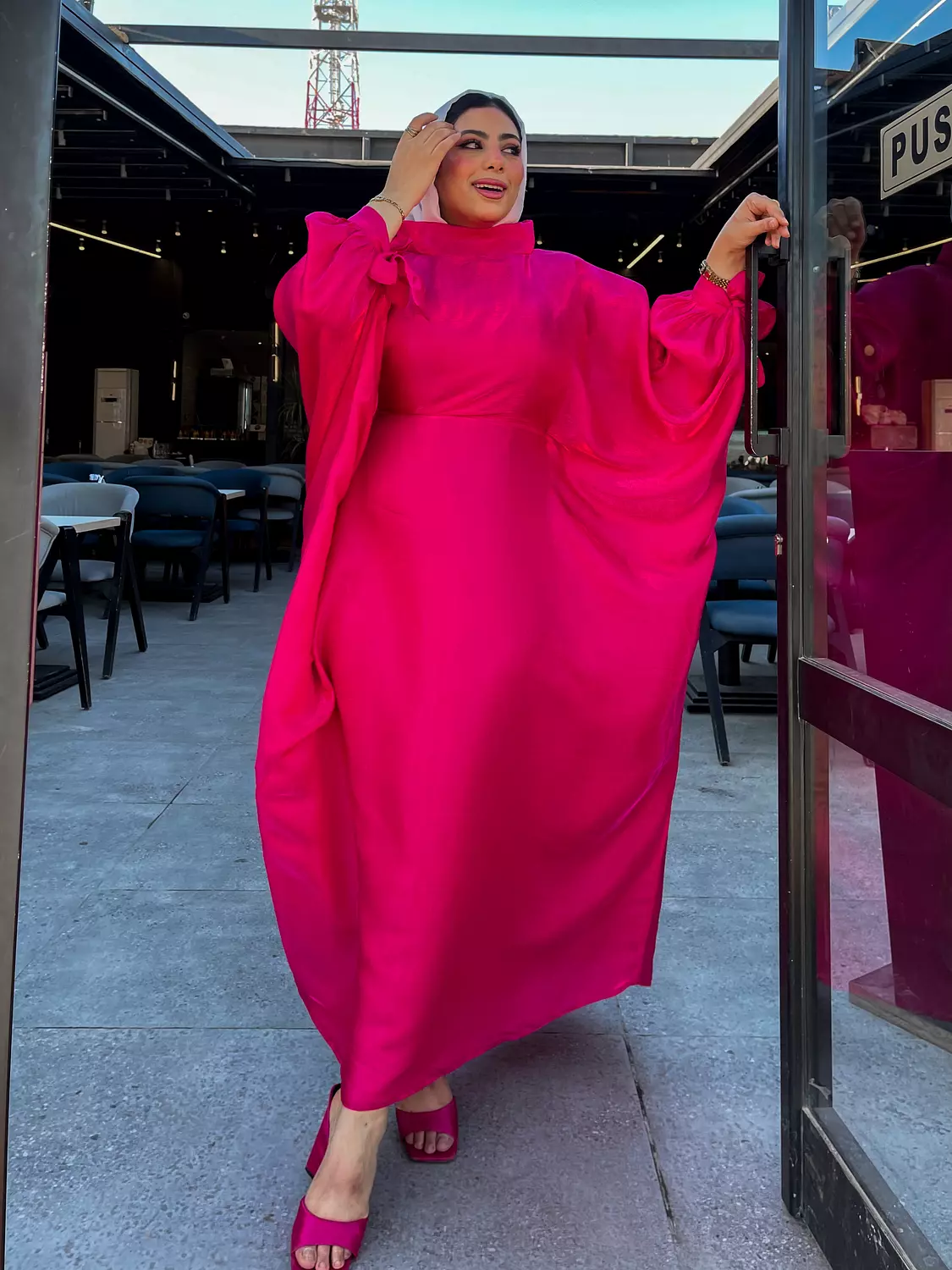 Puffed Sleeves Abaya-dress in Hot Pink 4