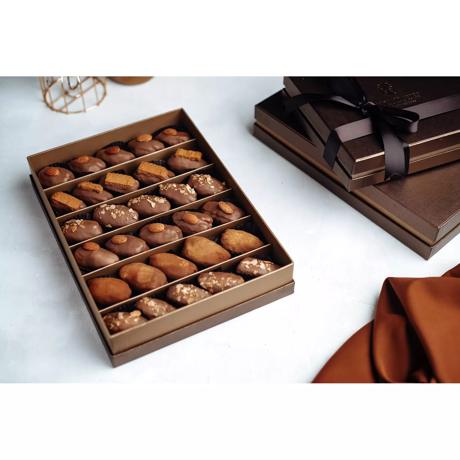Belgium Chocolate Medjool Dates Special Occasions Box  0