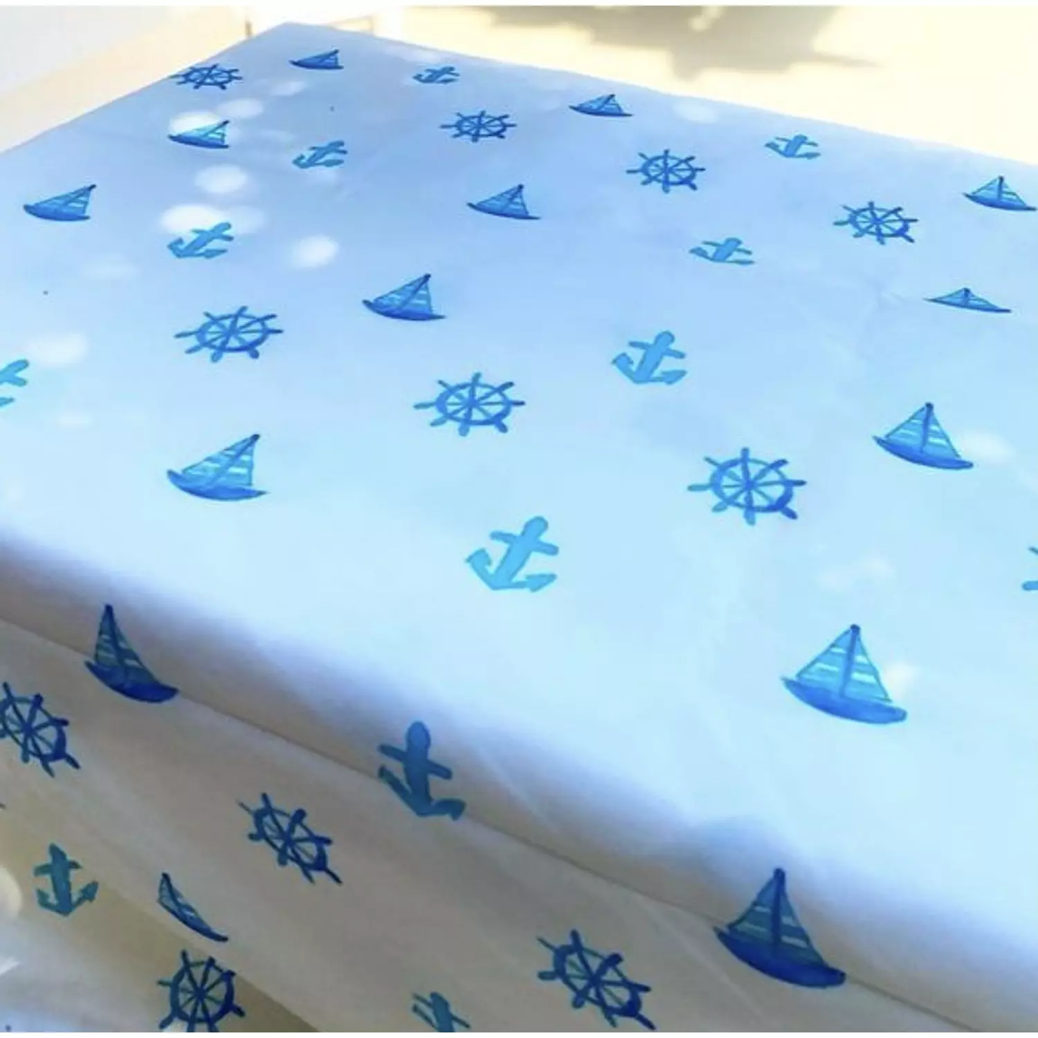 Anchor Sailing Summer Tablecover (by order) hover image