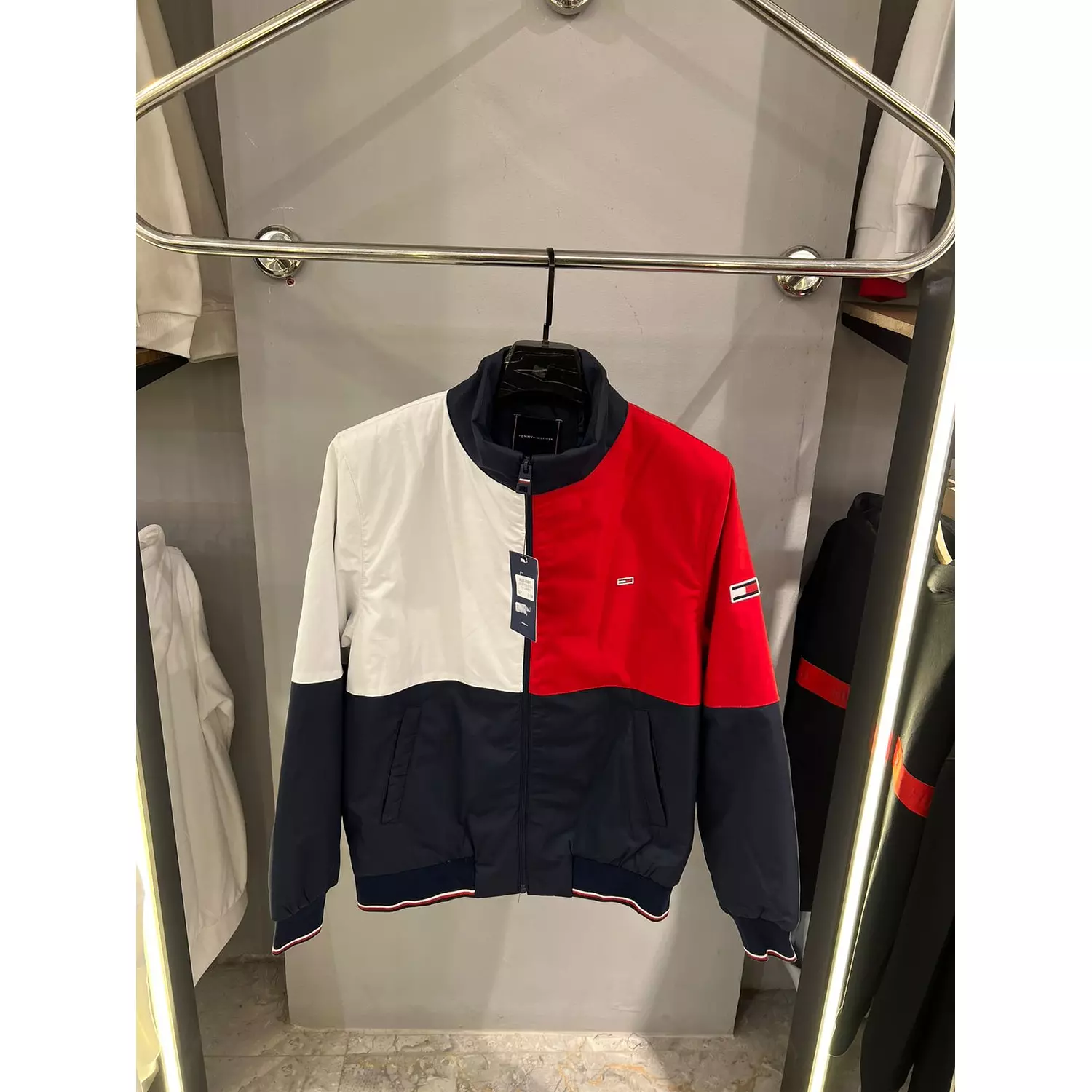 TOMMY HILFIGER COLOUR JACKET 2