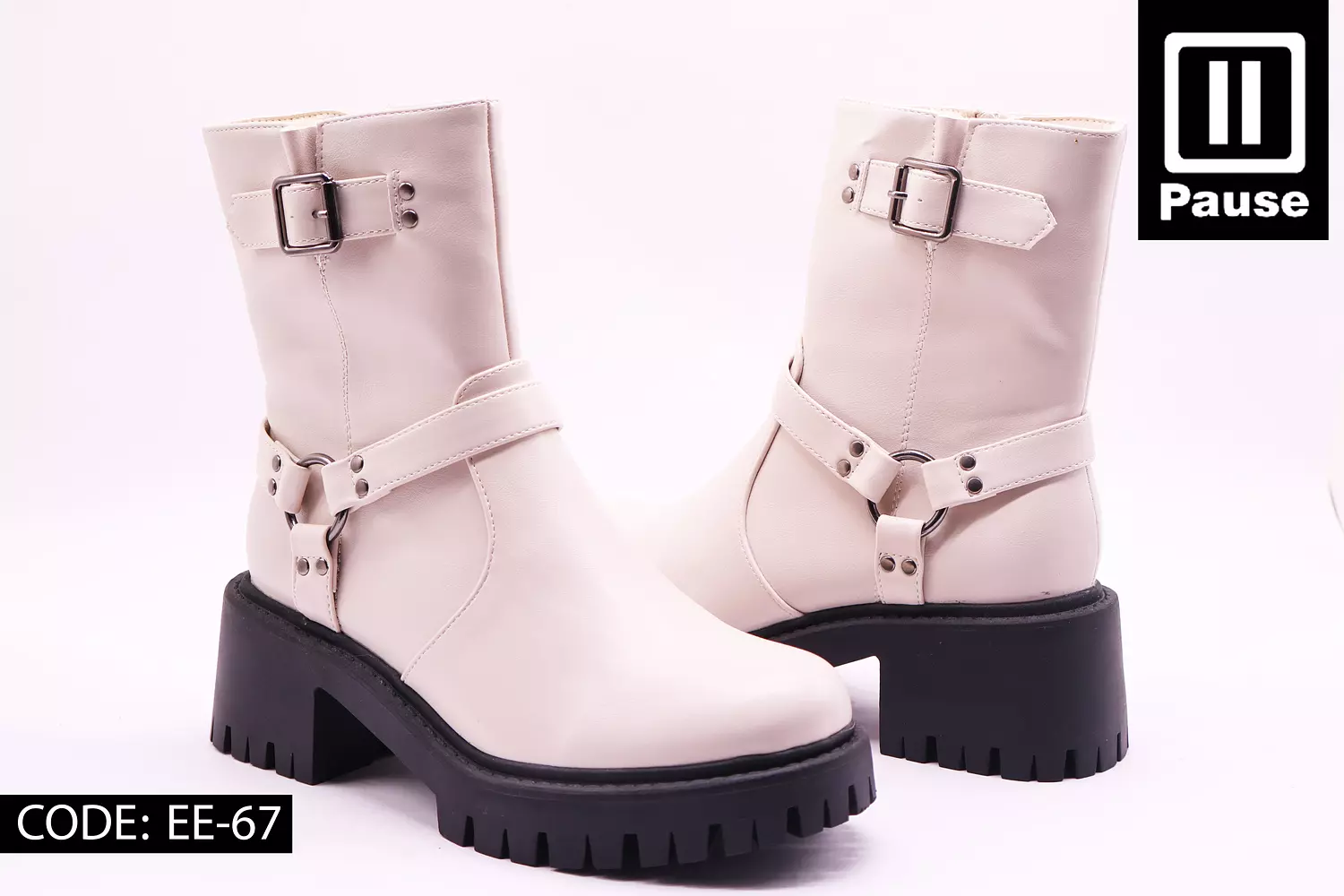 EE-67 HEELED HALF BOOTS  2