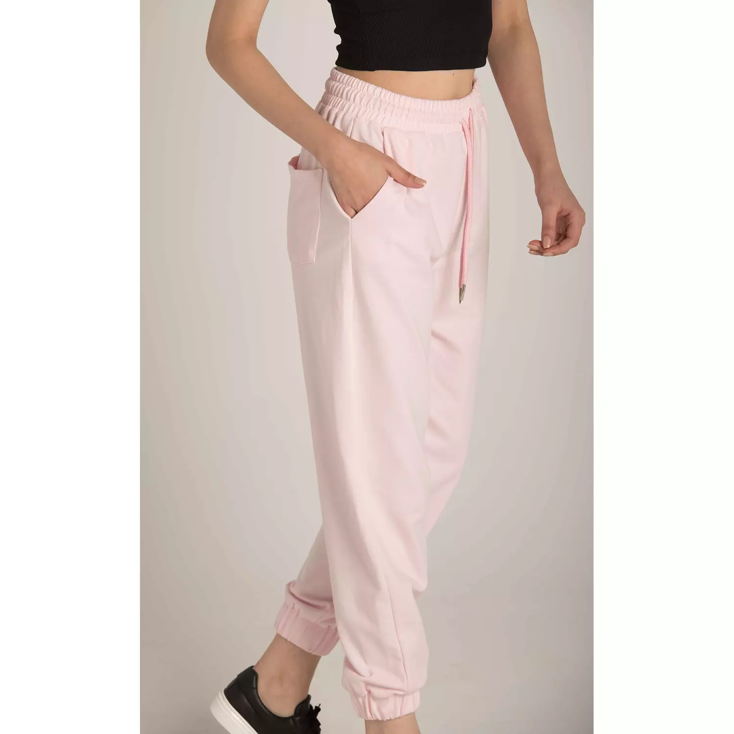 DRAWSTRING WAIST SWEATPANT 3