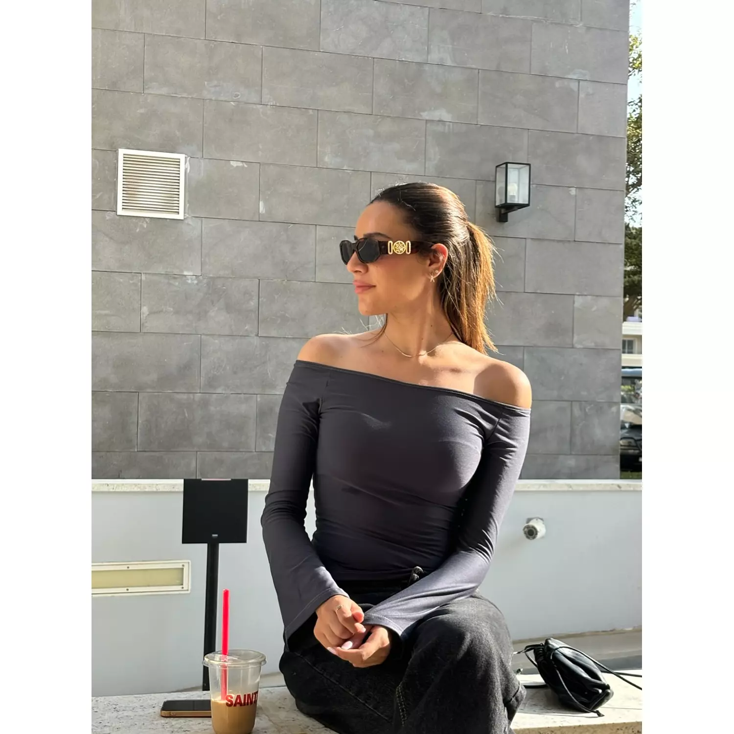 OFF SHOULDER TOP IN DARK GREY 1