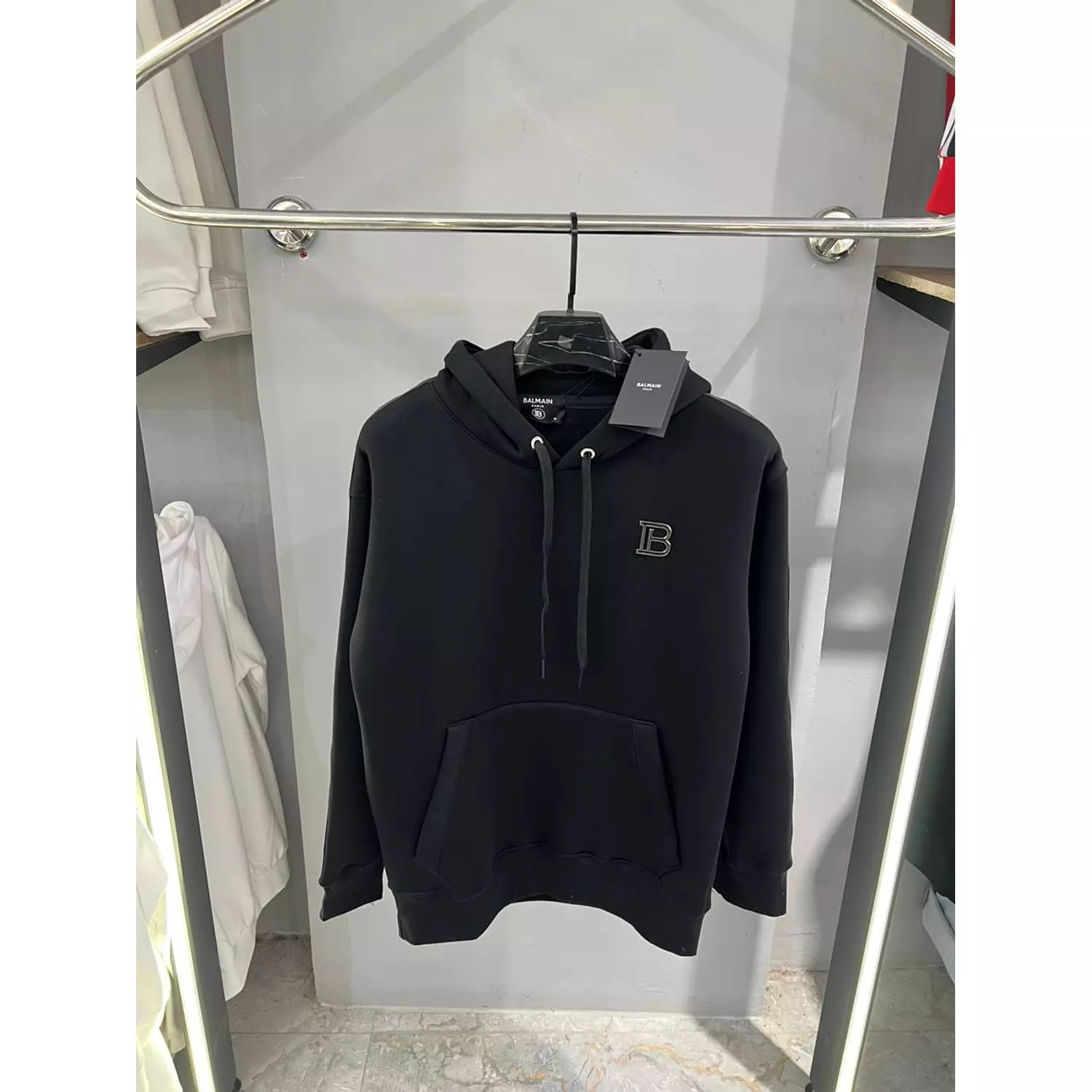 BALMAIN PARIS HOODIE / 1116 hover image