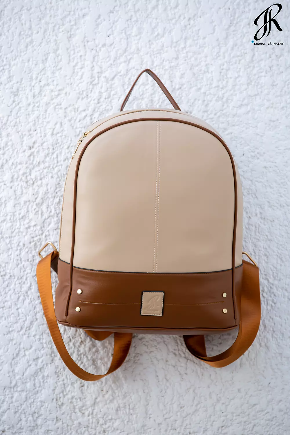 ClassyComfy Backpack-2nd-img