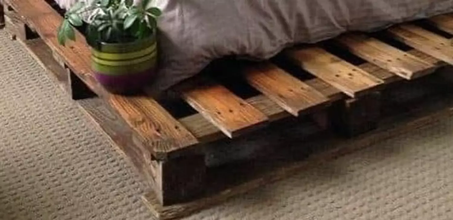 Pallet bed 240cm  1