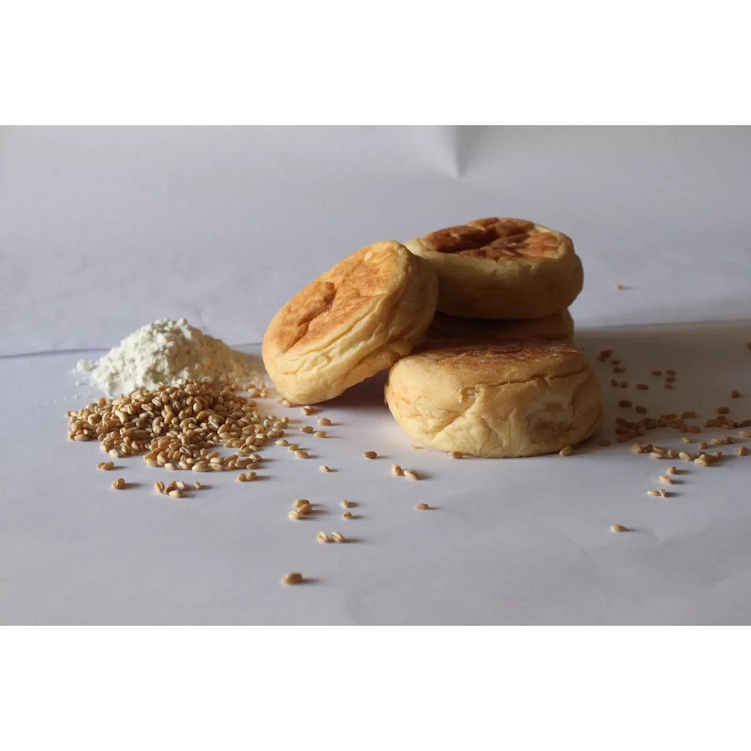 Whole Wheat English Muffins (pack of 4) hover image