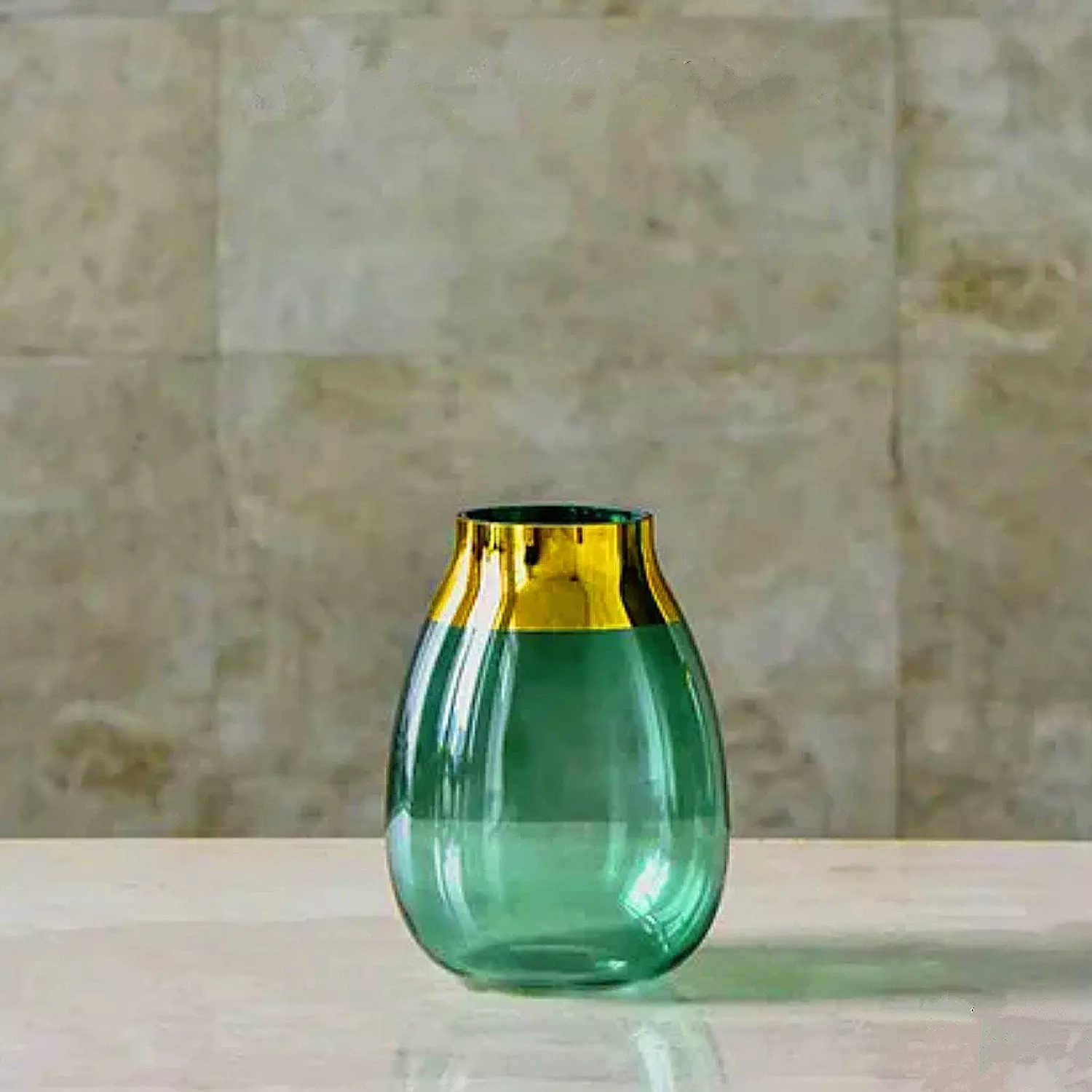 Pyrex vases ( Gold Plated 12k ) hover image