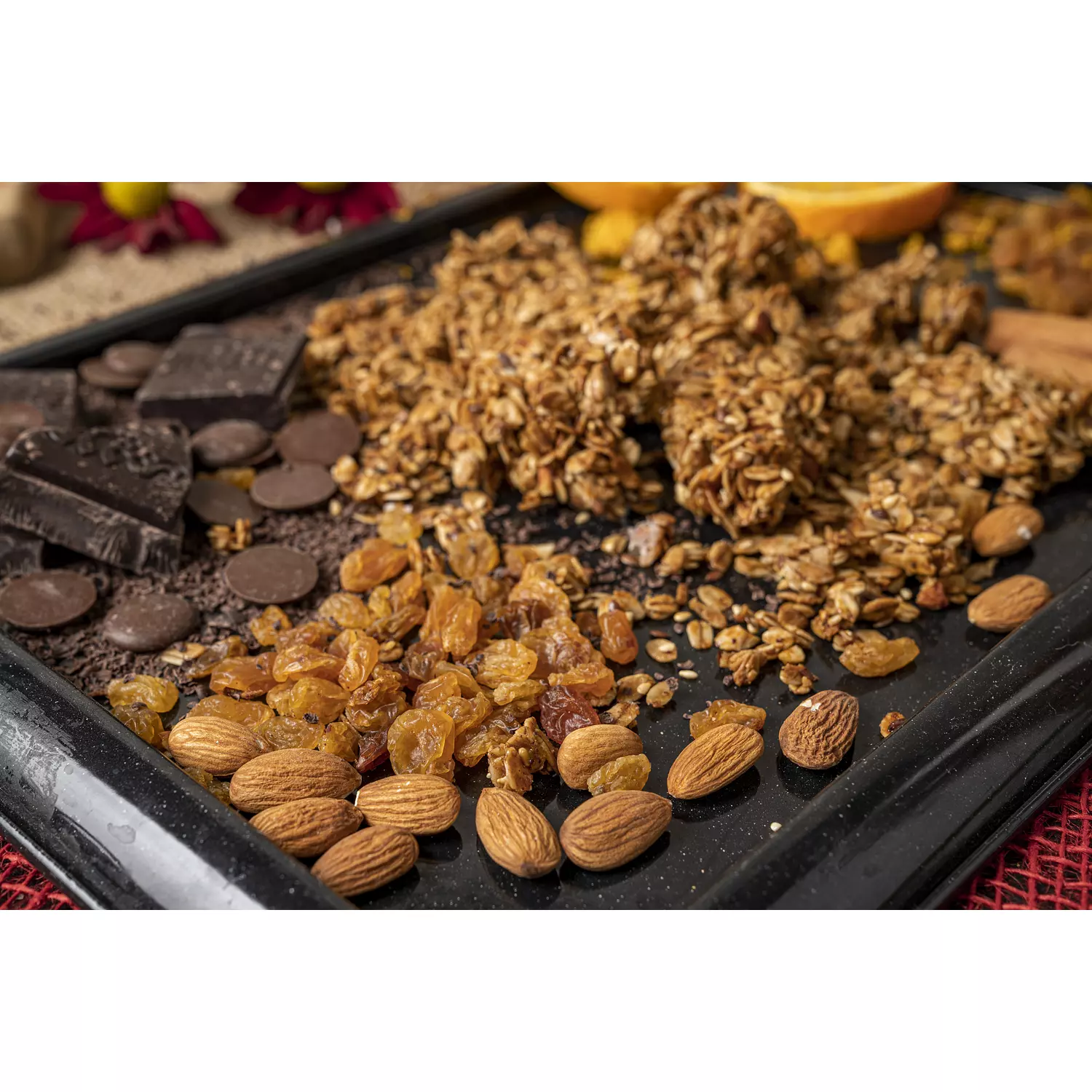 Granola-Dark Chocolate Orange Molasses (300g) 7