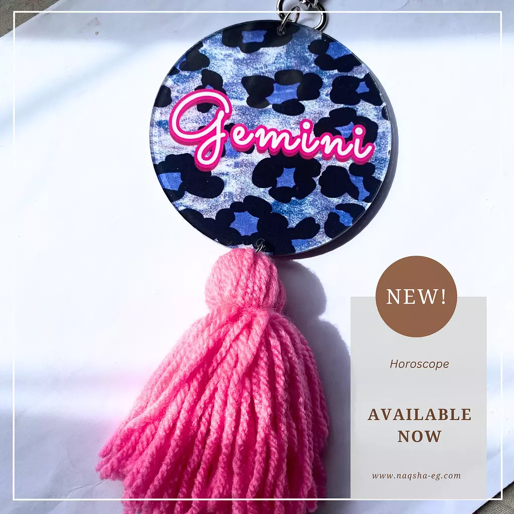 Gemini Chain Holder Fushia Tassel