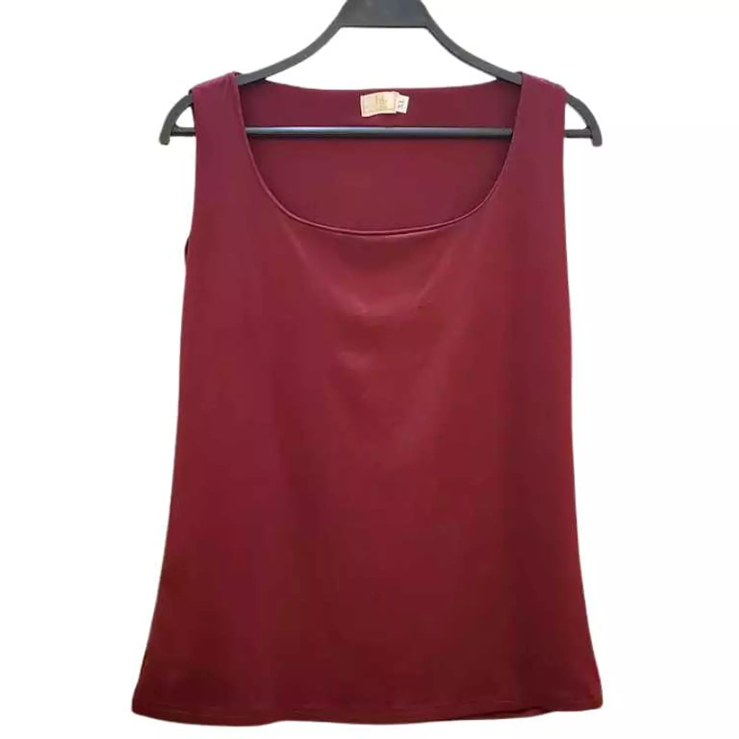 Basic Sleeveless Lycra Undershirt - Burgundy hover image