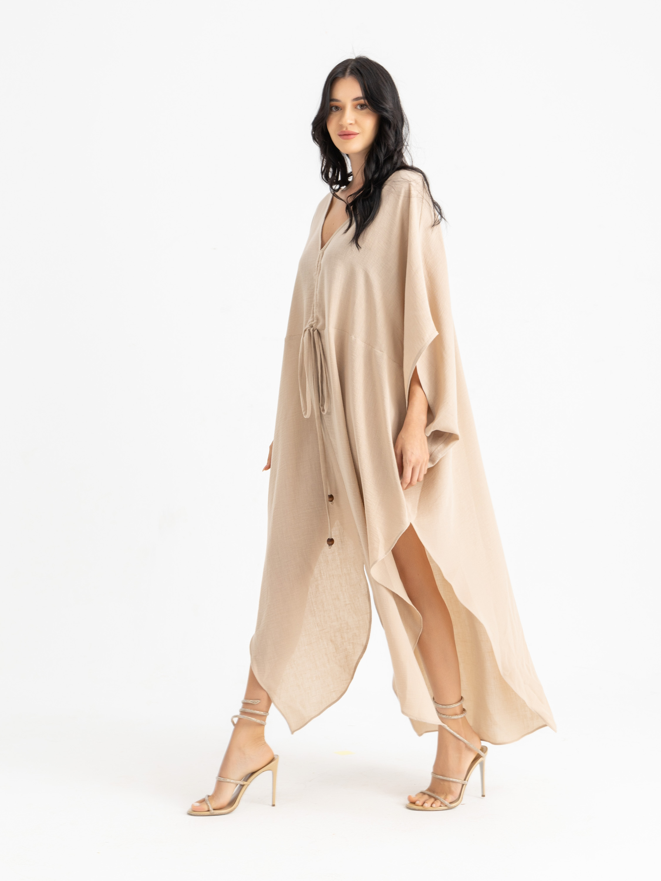 The KAMILIA gathered linen kaftan 3