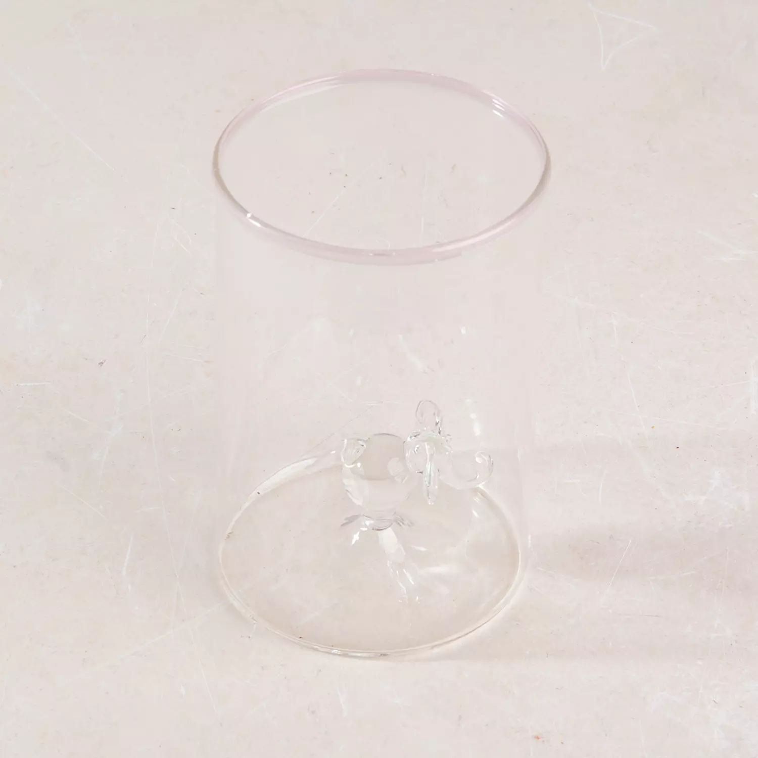 The Minimal Elephant Glass 11