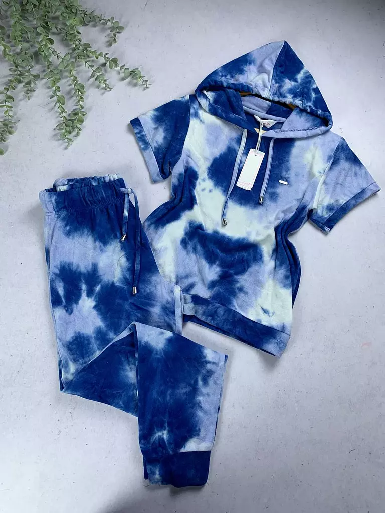 Tie dye heavy pijama set from Anabelle 