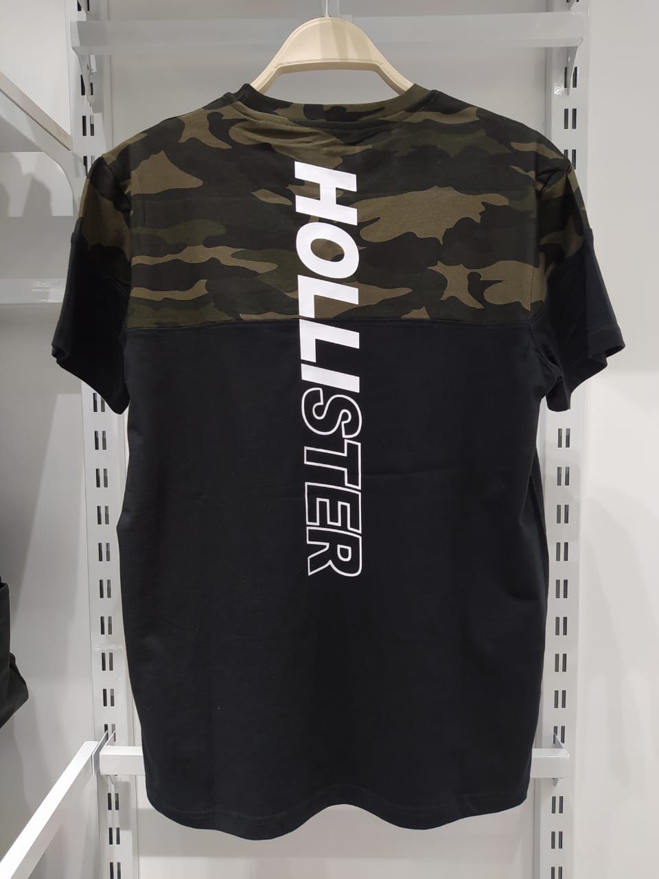 Hollister army deals t shirt