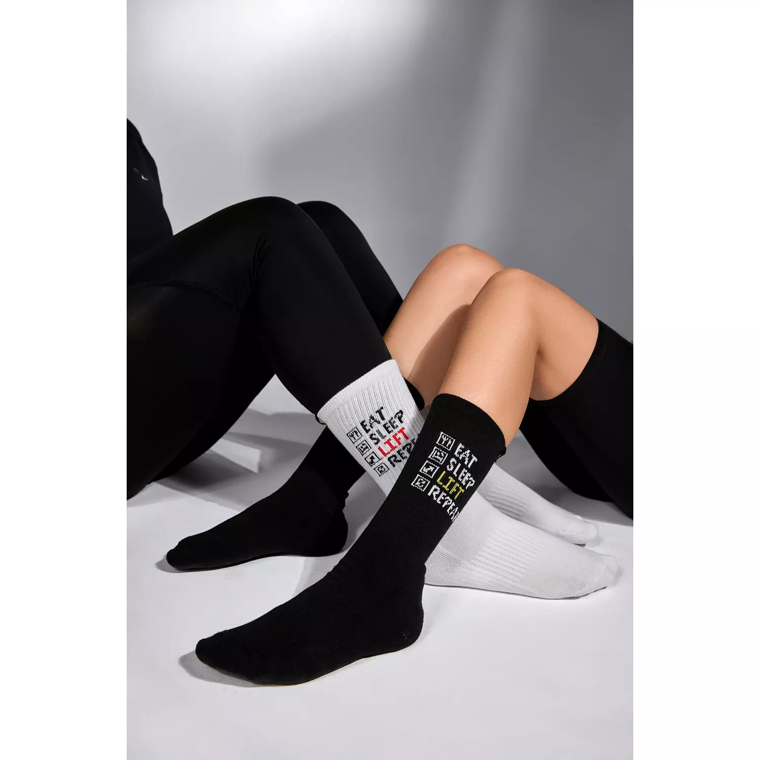 “EAT - SLEEP - LIFT - REPEAT” SOCK IN WHITE 6