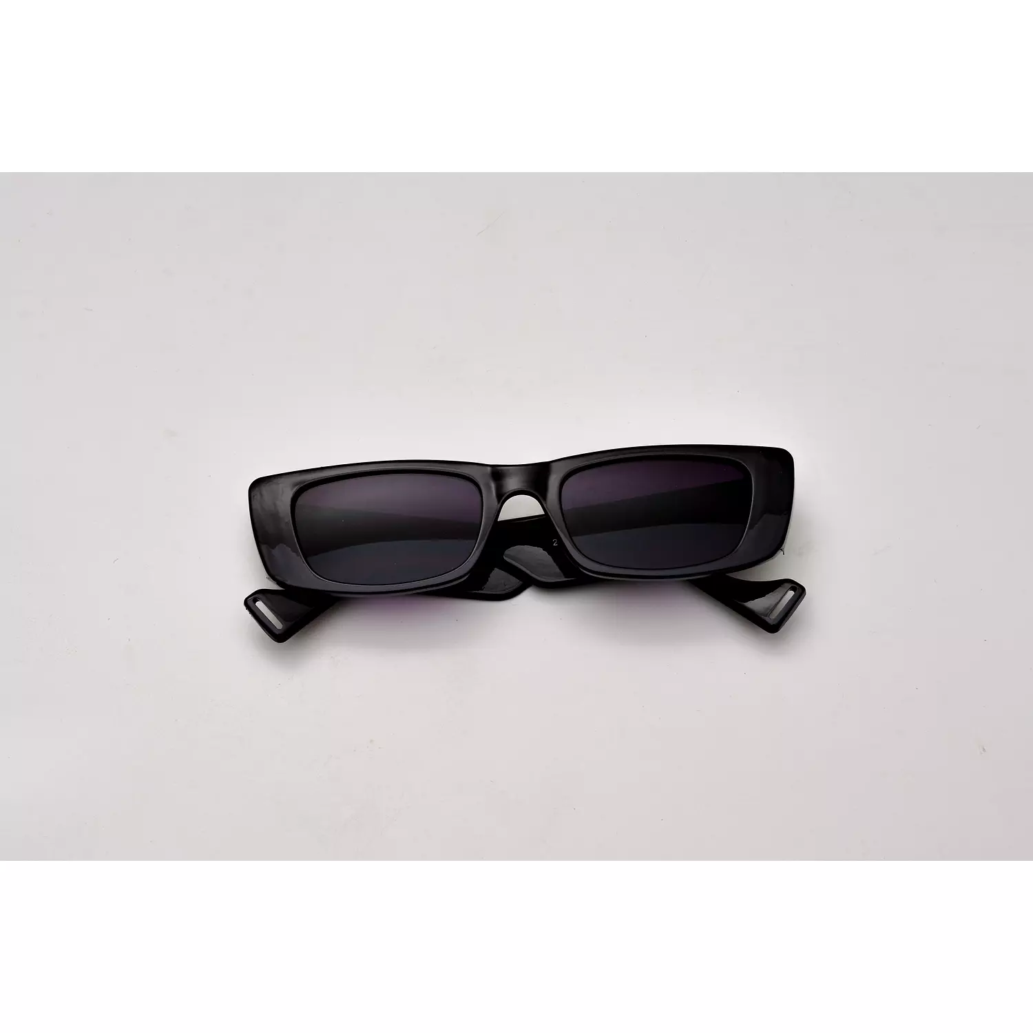 basic sunglasses 1