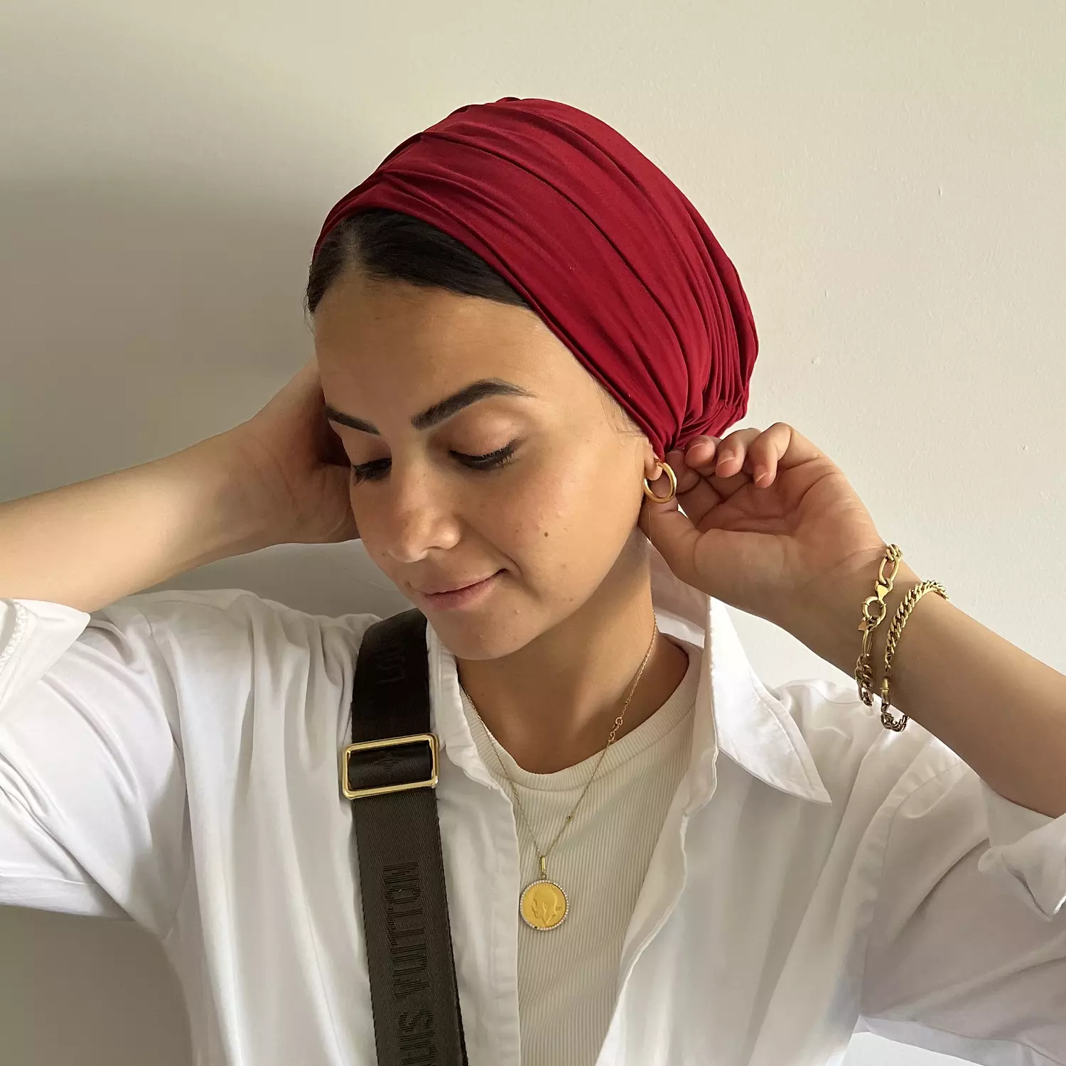 The red velvet turban hover image