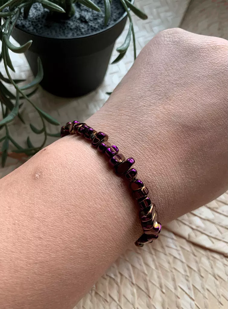 Hematite Purple Bracelet ( Stock )