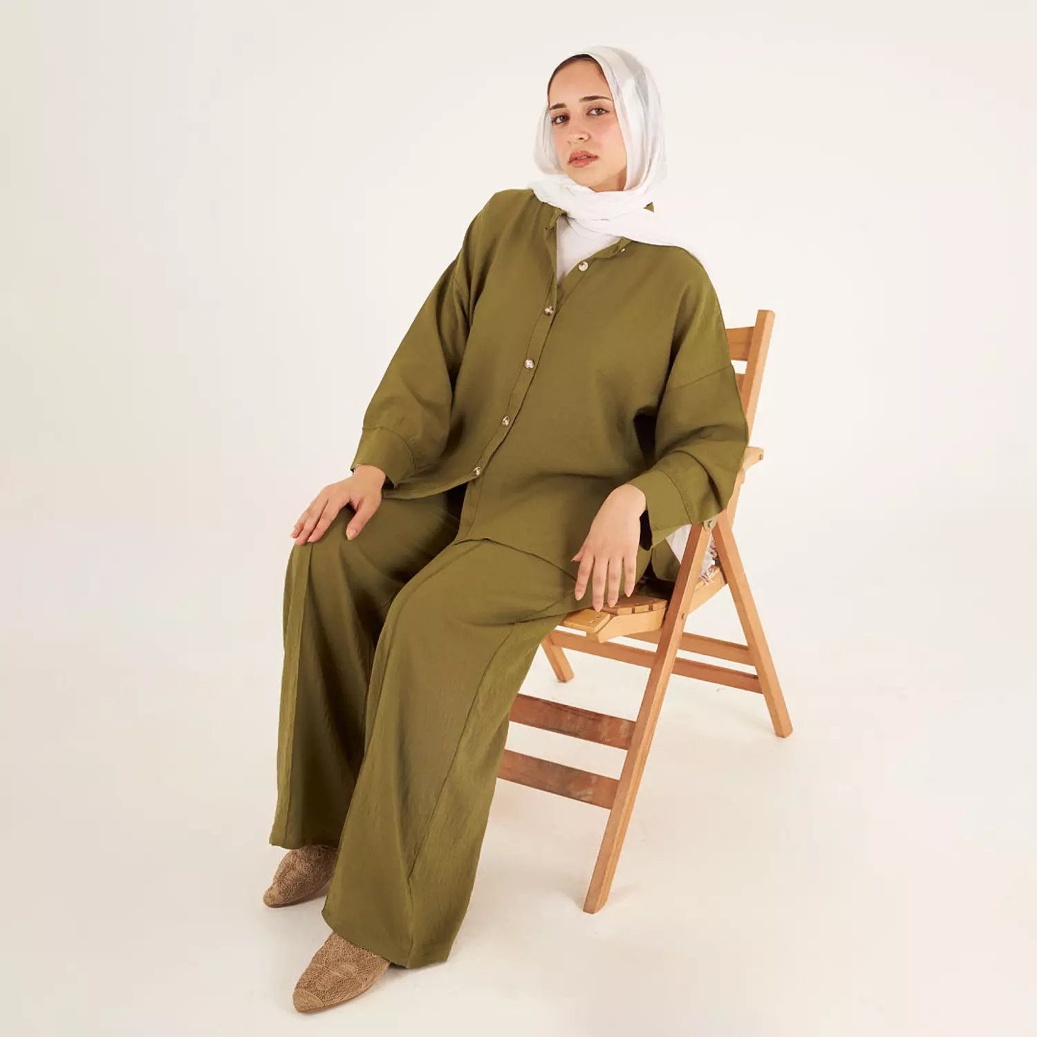 Olive Buttoned Linen Full Set 0