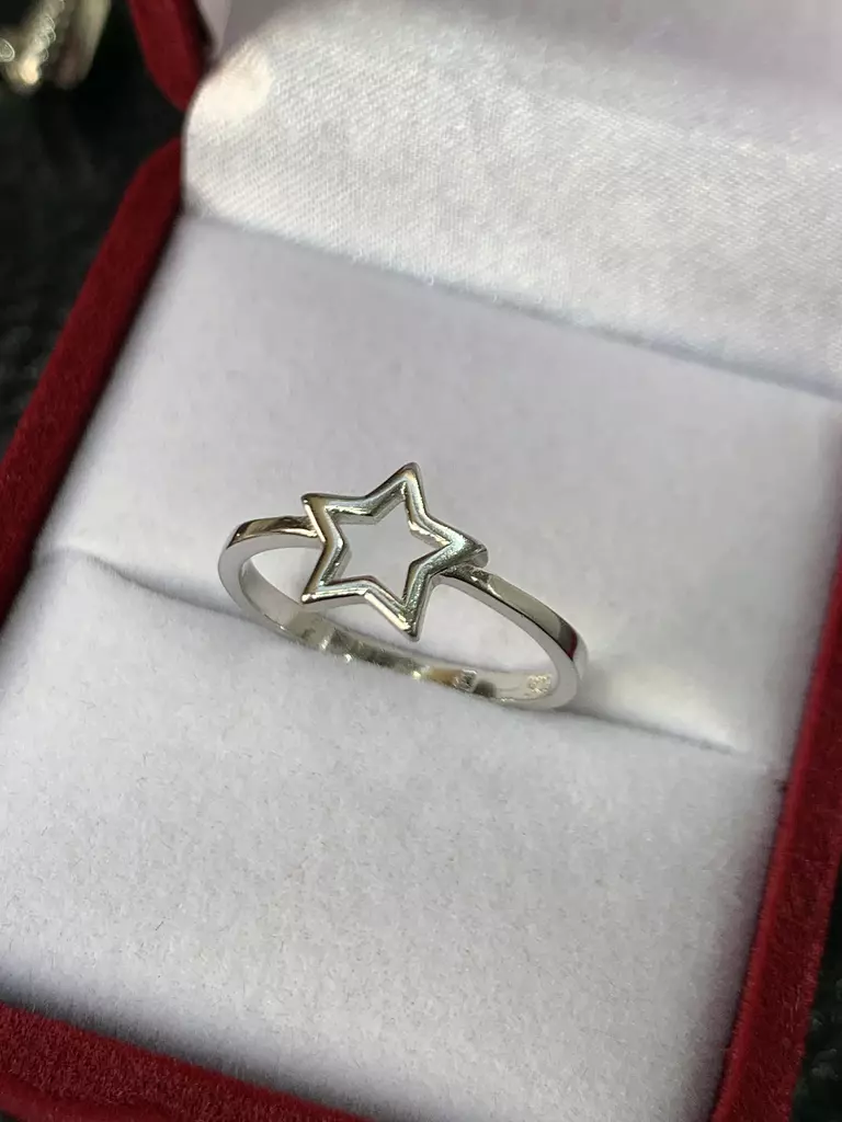 Star silver ring