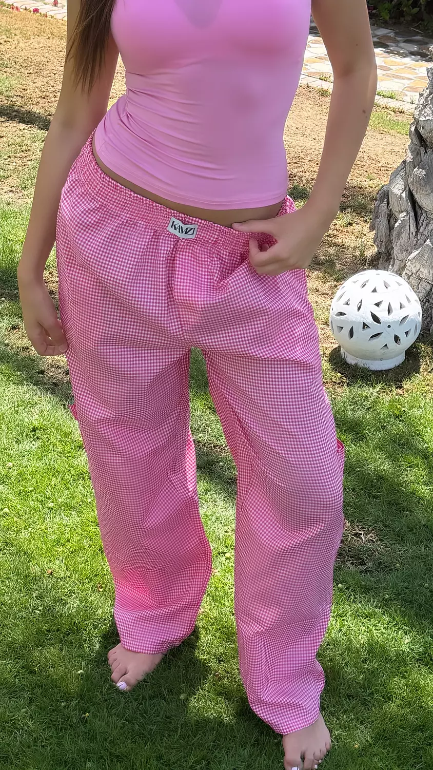 Baby pink gingham squared cargo pants  1