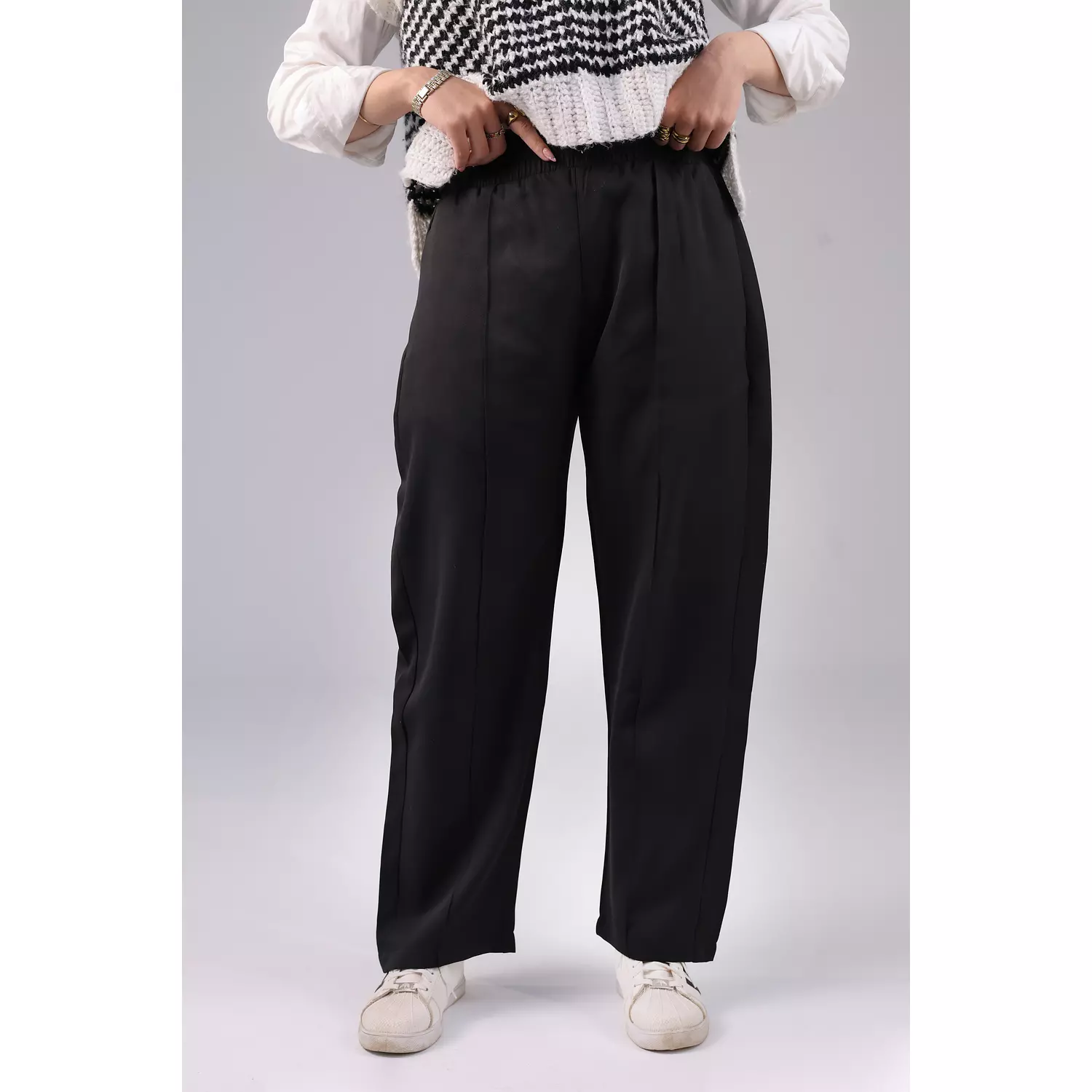 Women Straight leg Pants hover image