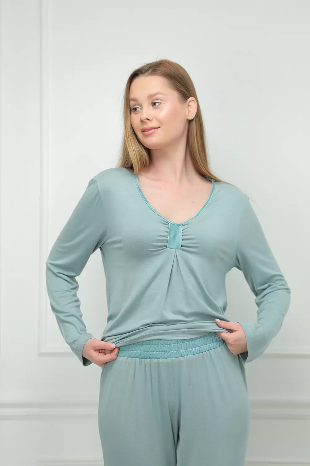 Satin-Trimmed Mint Pajamas 2