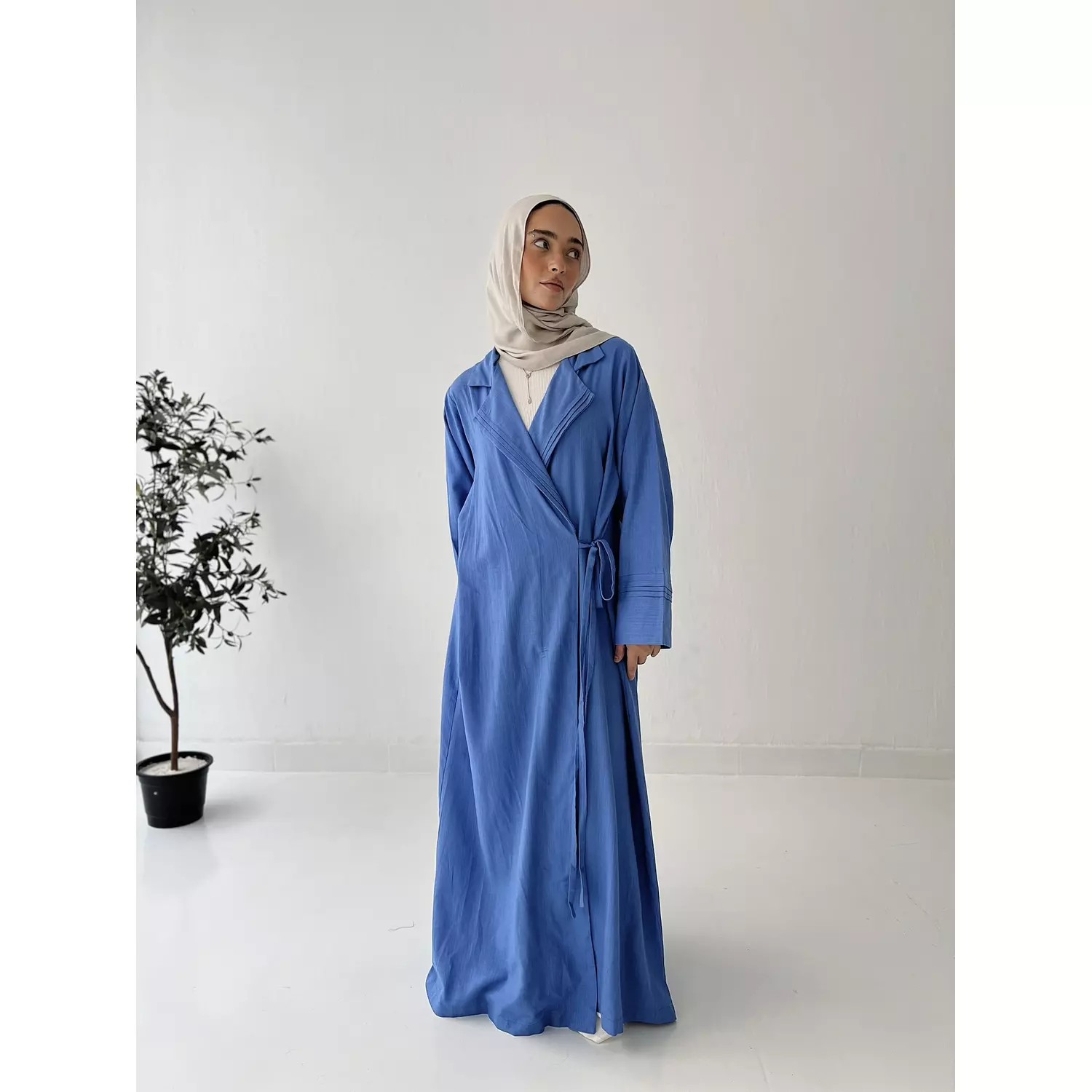 Wrap it up Linen Kimono in blue hover image