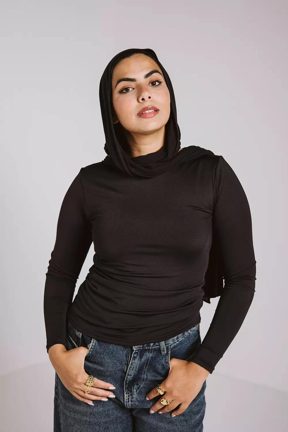 Round neck long sleeve black -2nd-img