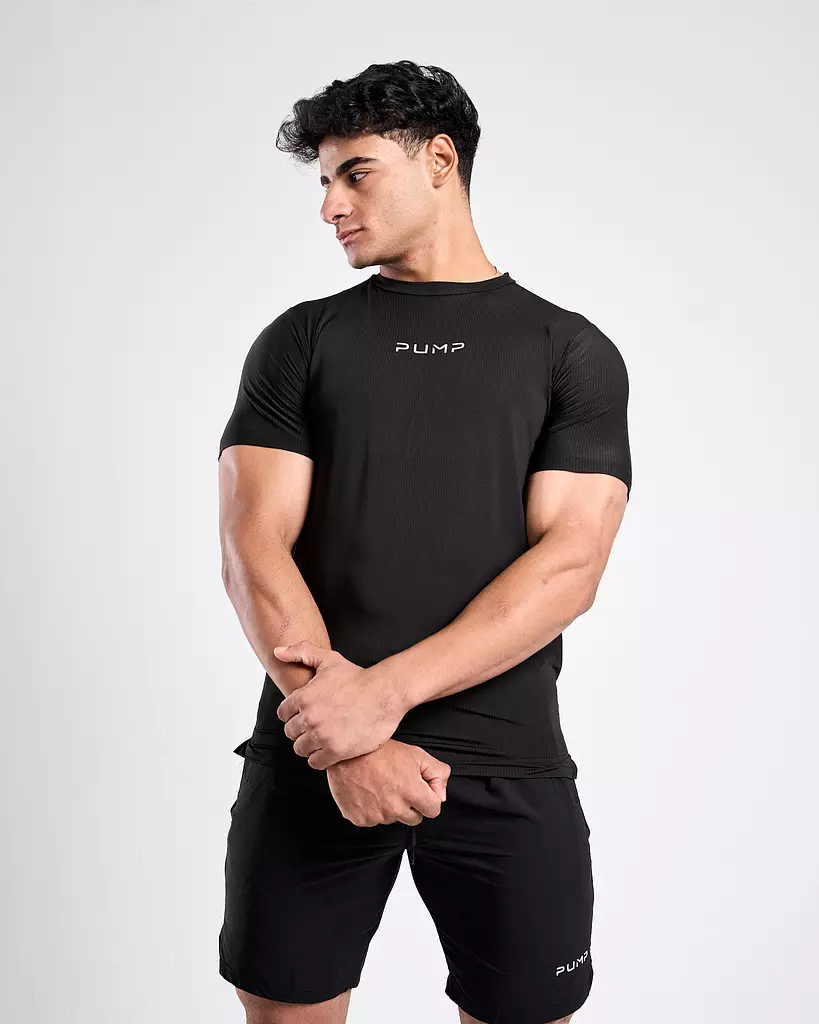 MEN'S CORE TECH T-SHIRT - black