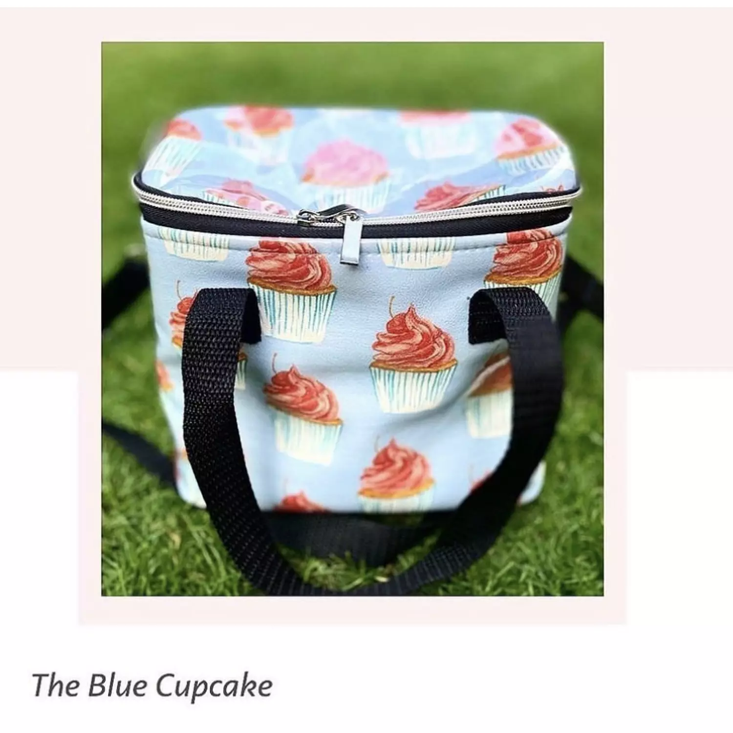 The Cupcake Family Lunchbag (by Order) hover image