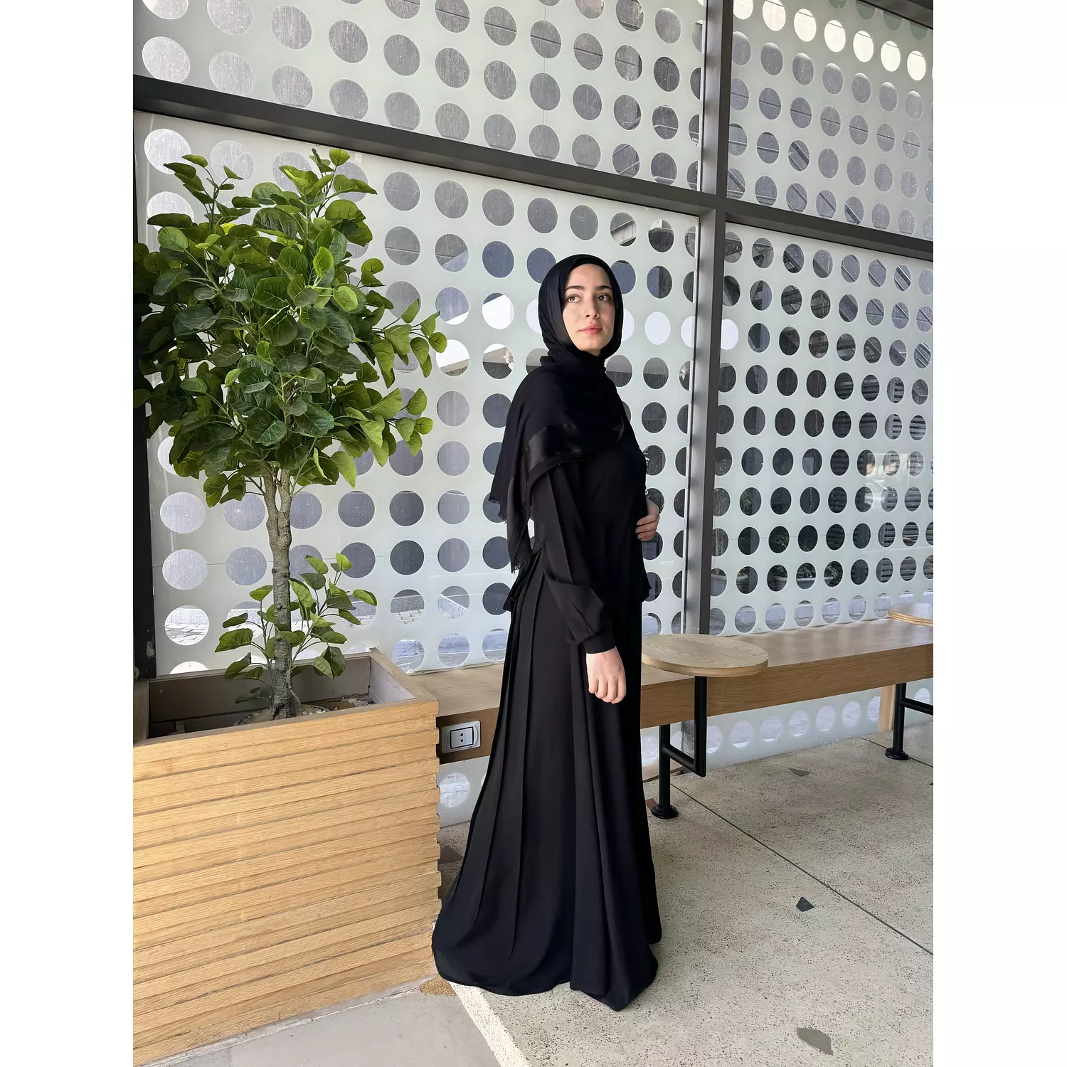 The Buttoned Abaya  7