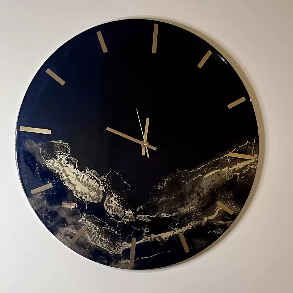 Marble Round Clock