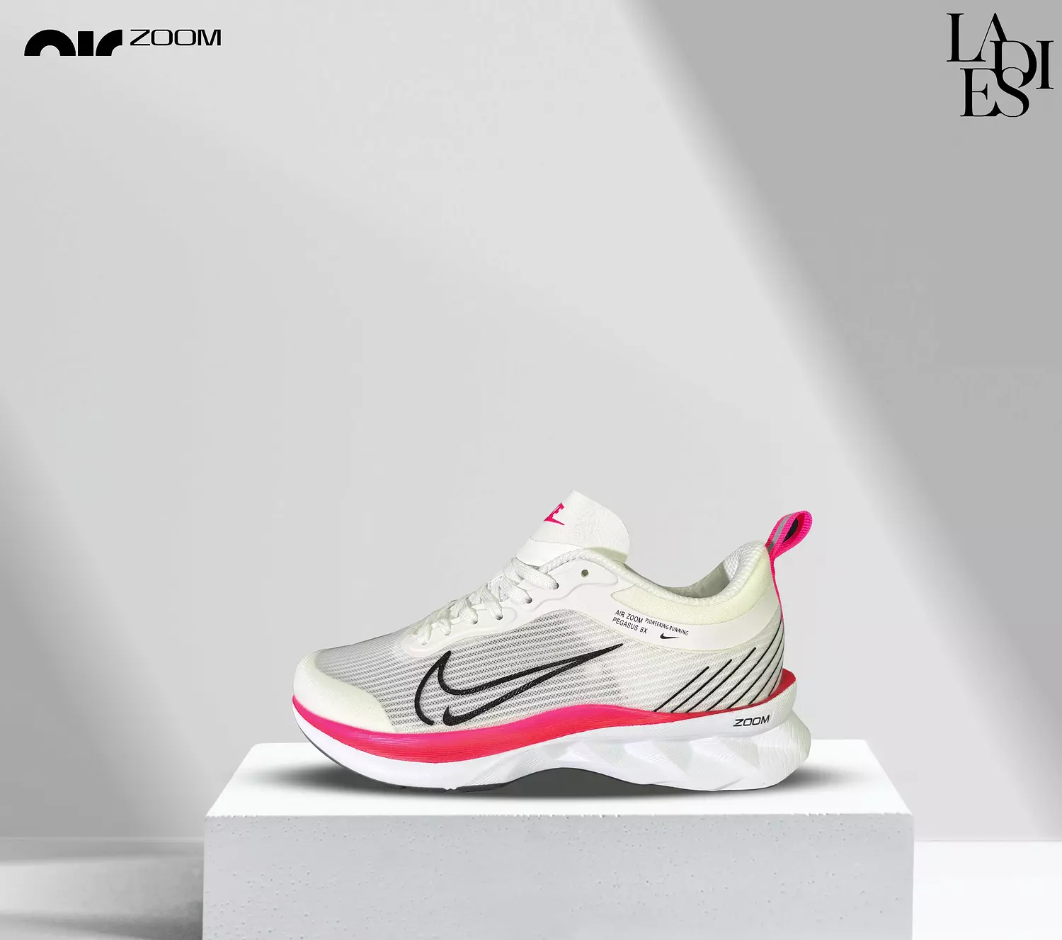 NIKE AIR ZOOM RUNNING SHOES - LADIES 0