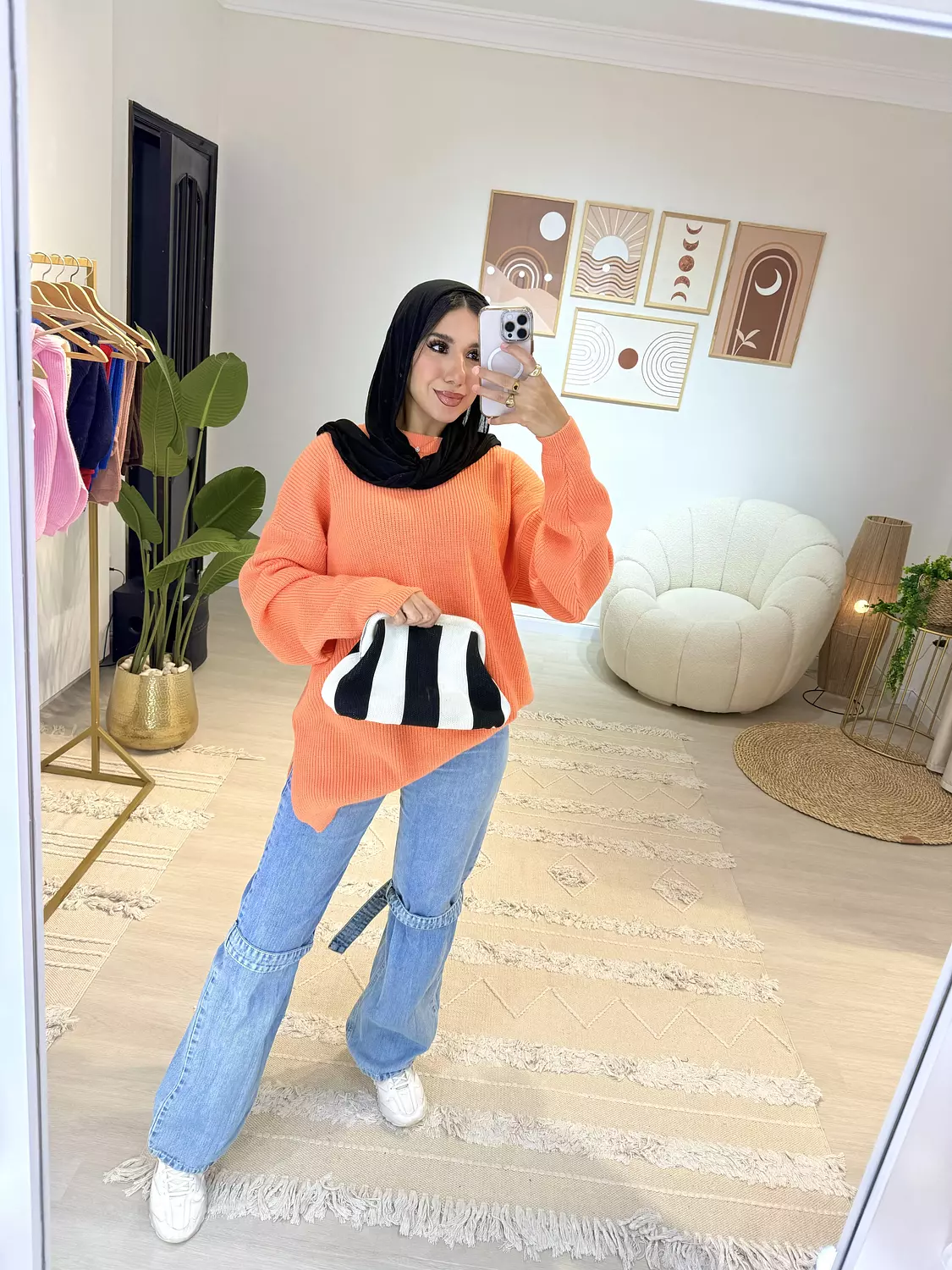 Pullover Orange hover image