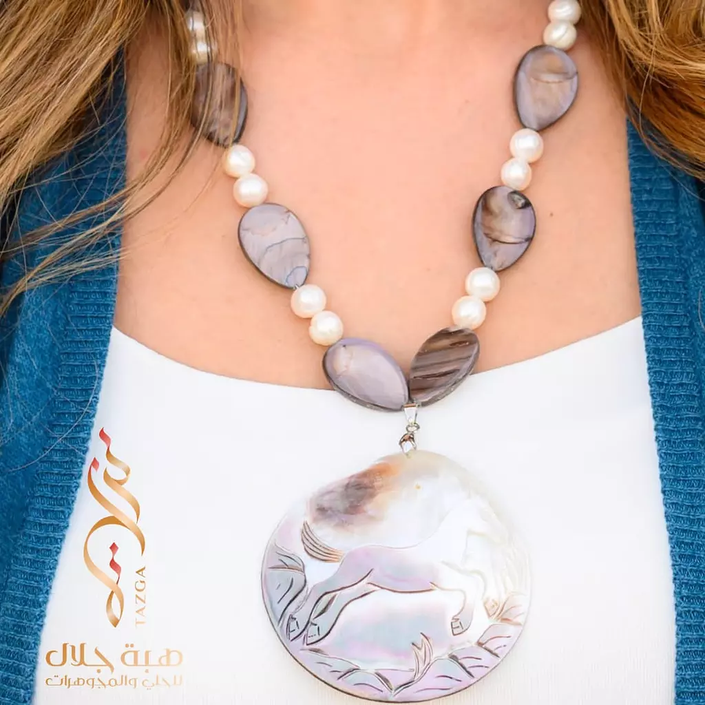 Pearls and Seashells Necklace